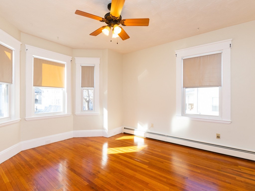 22 Adams Ave # 1