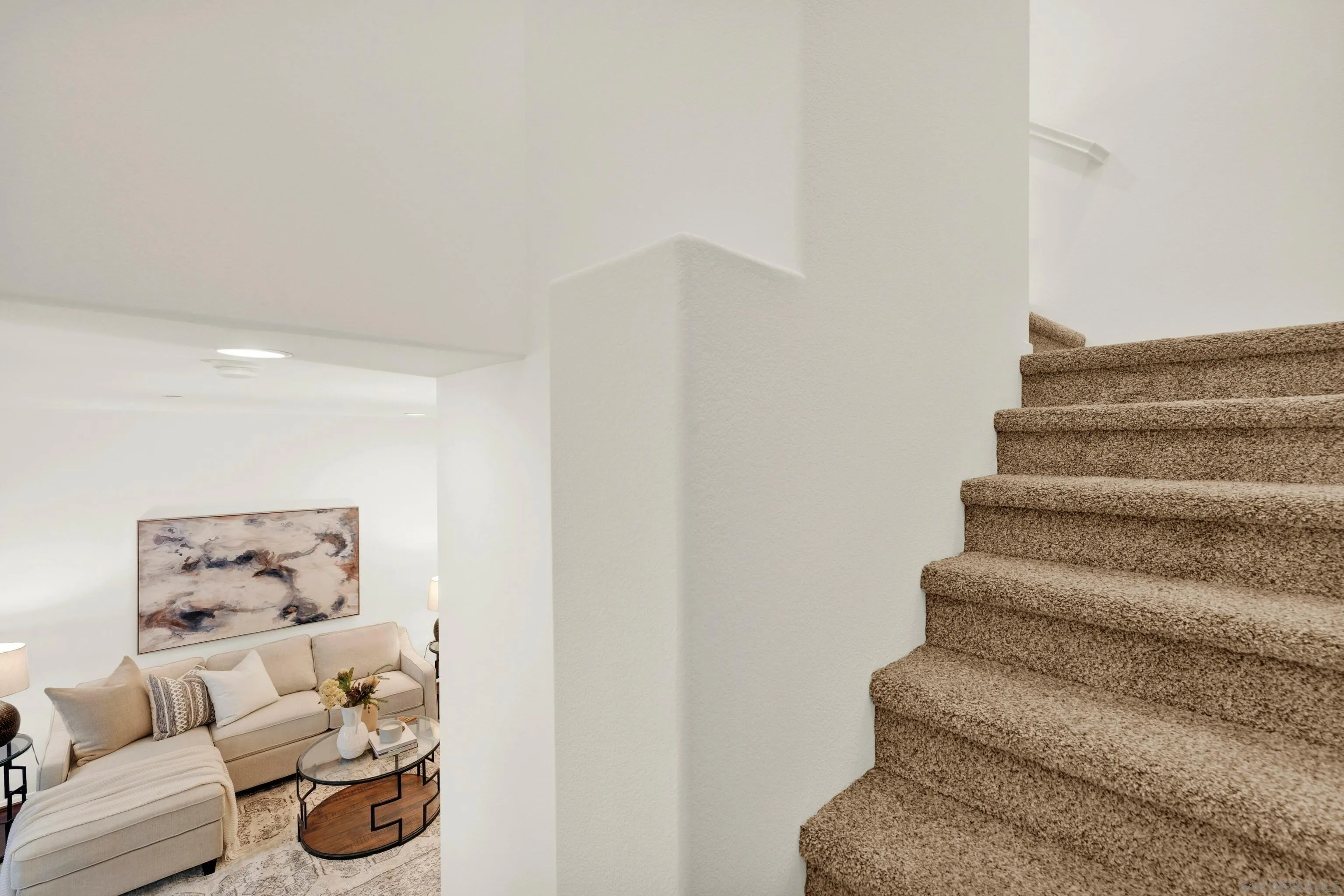 10127 Little Leaf Ln East