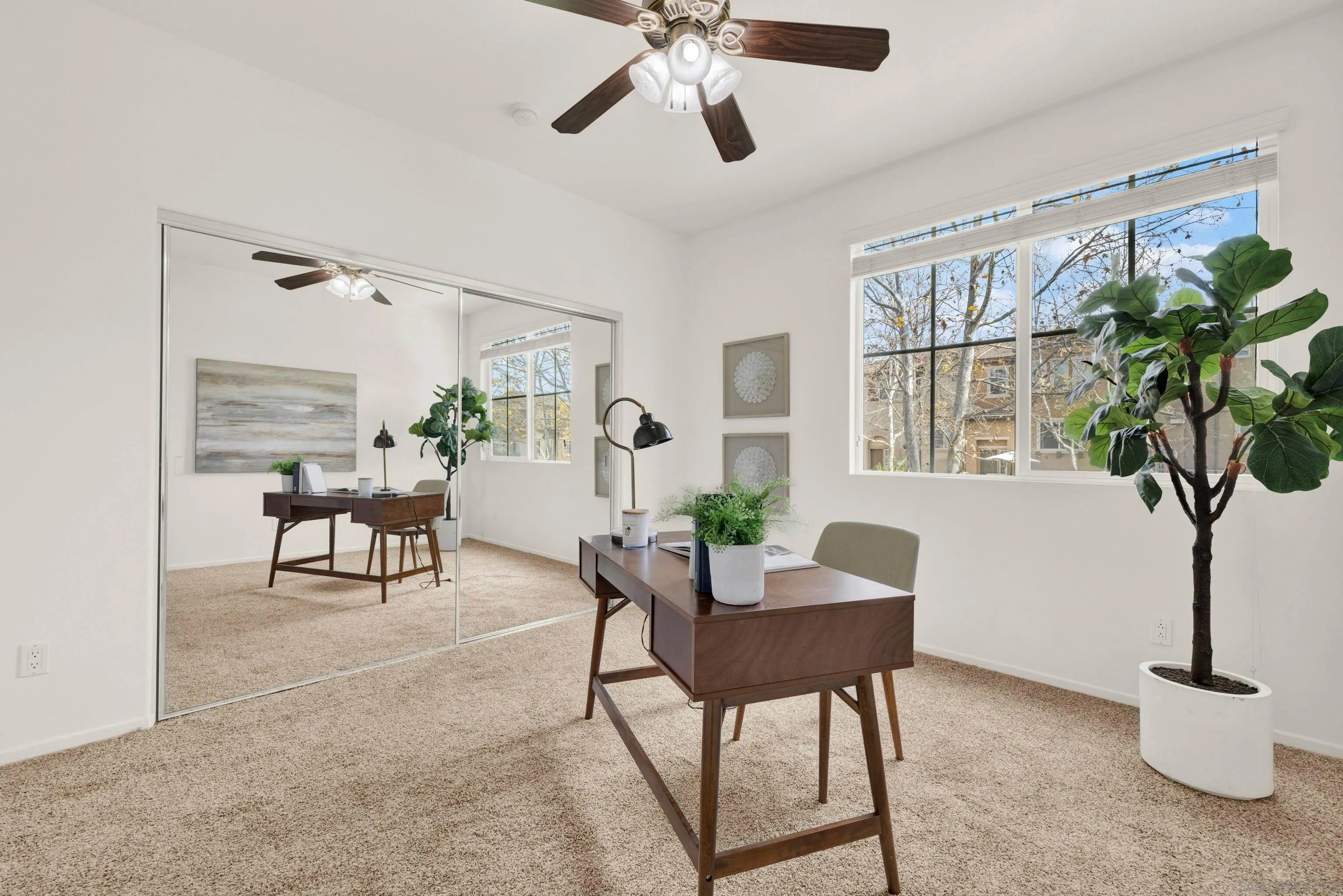 10127 Little Leaf Ln East