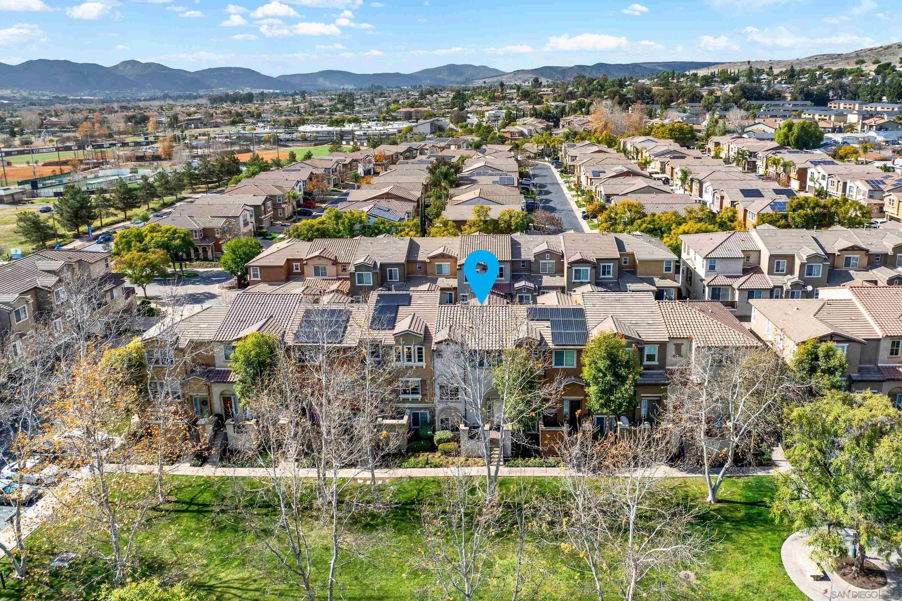 10127 Little Leaf Ln East