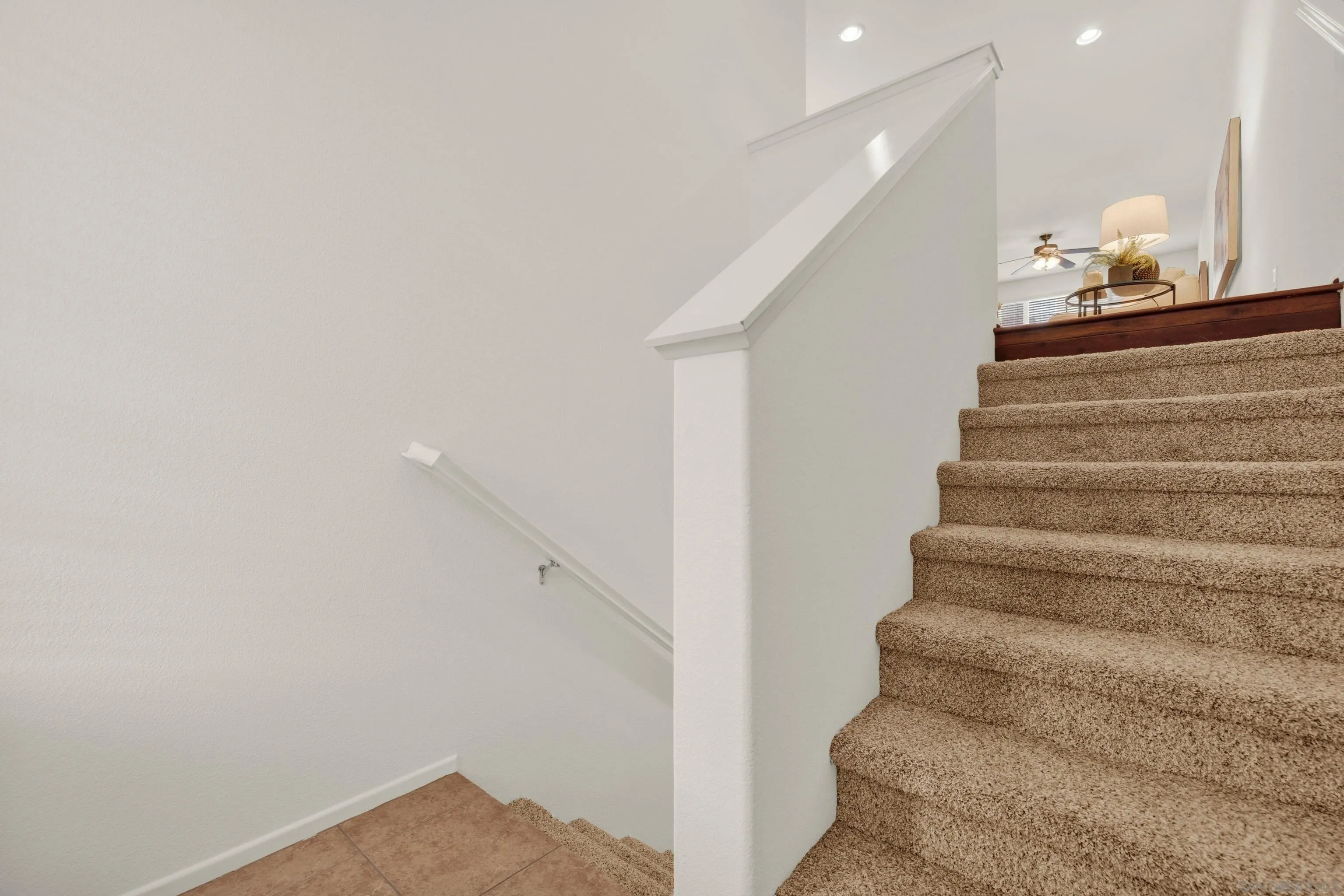 10127 Little Leaf Ln East