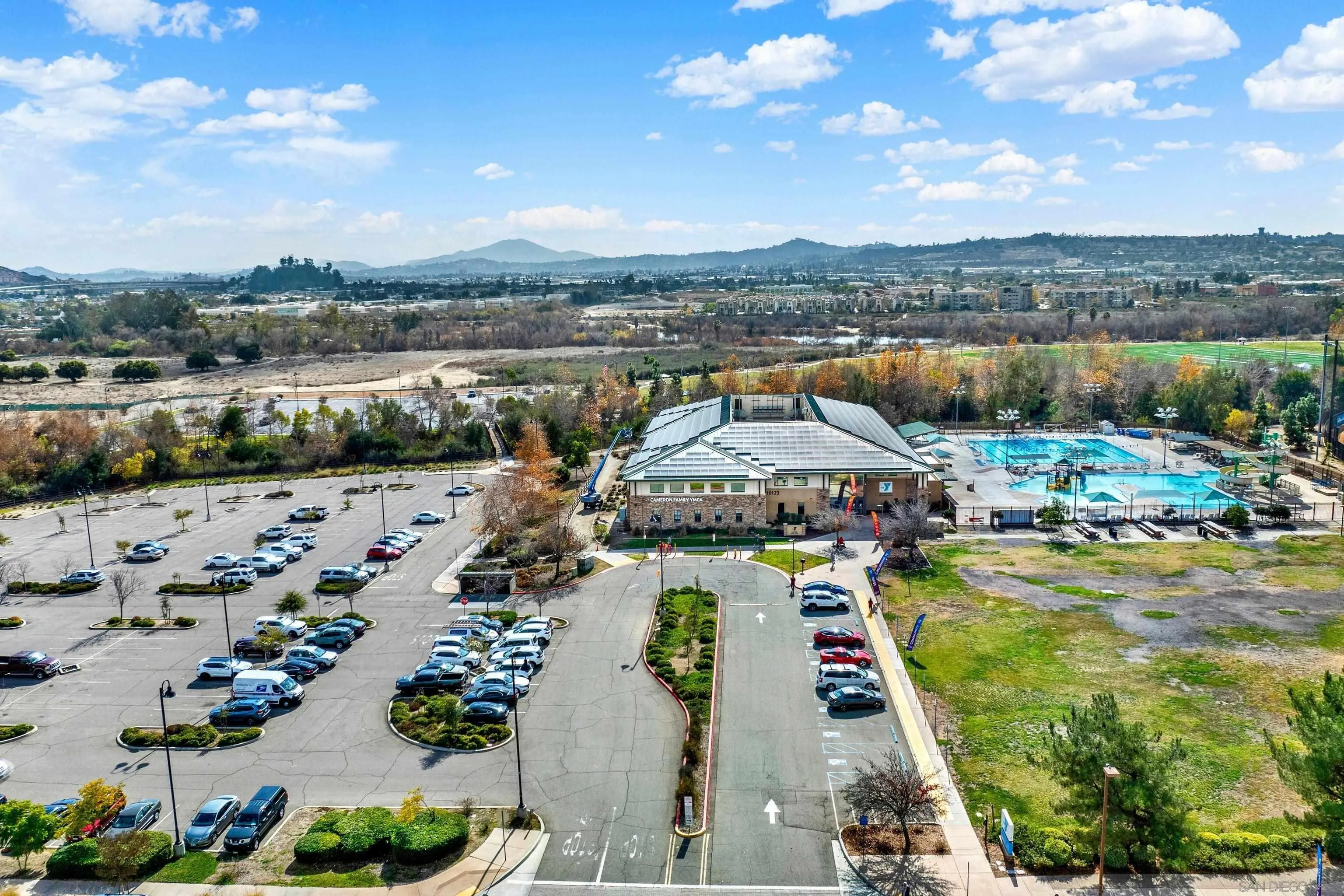 10127 Little Leaf Ln East