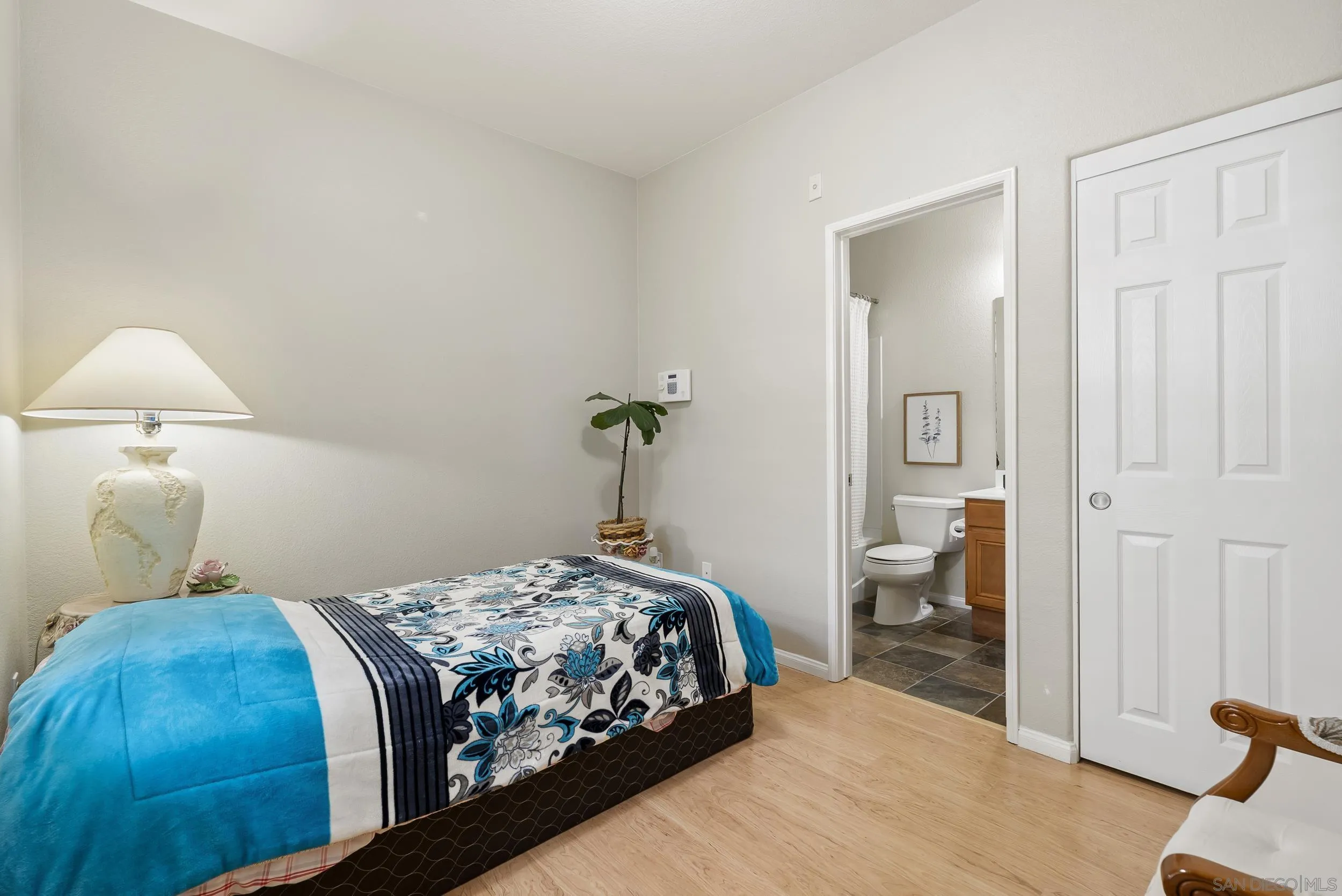 10505 Zenor Unit 21