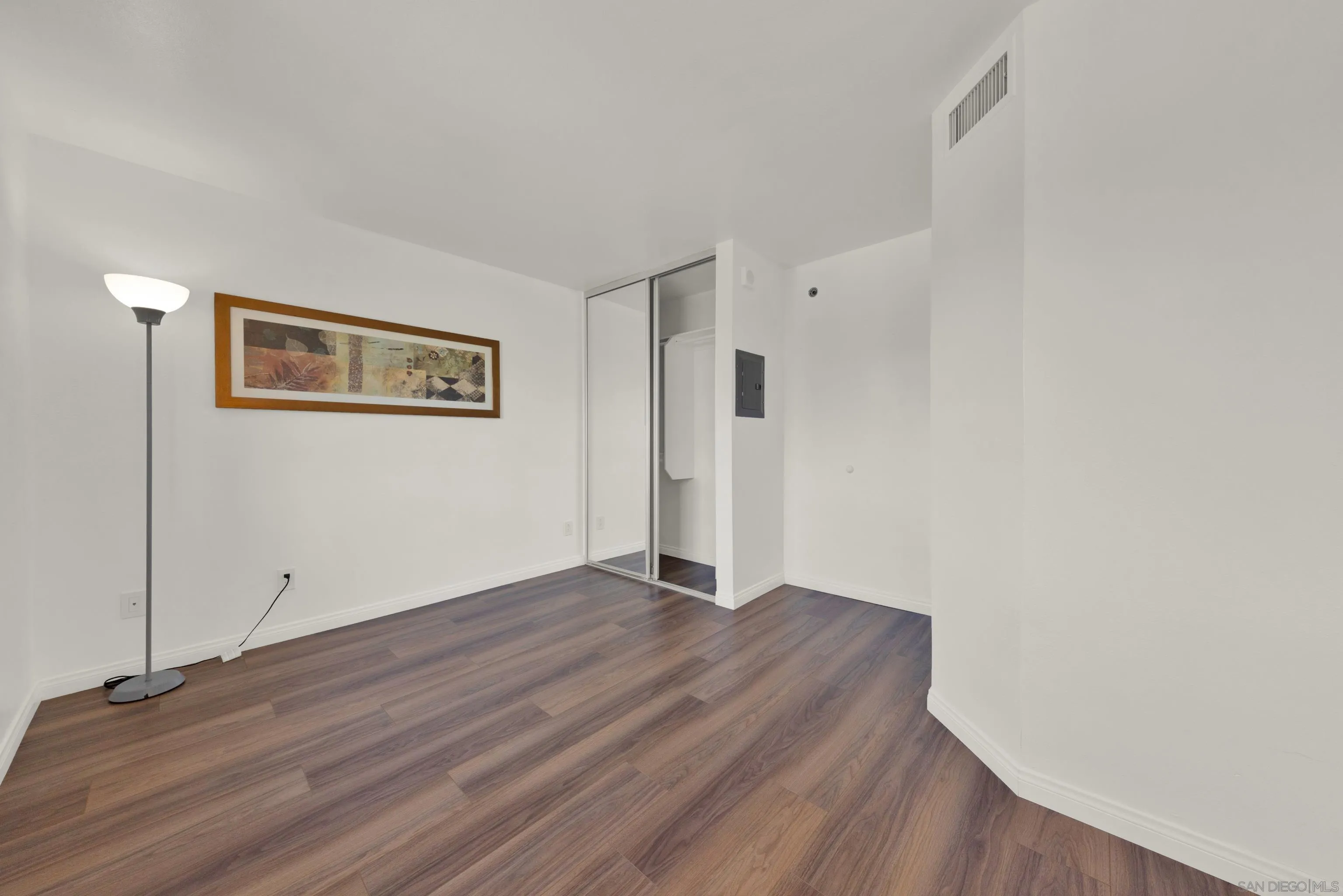 801 National City Unit: 209