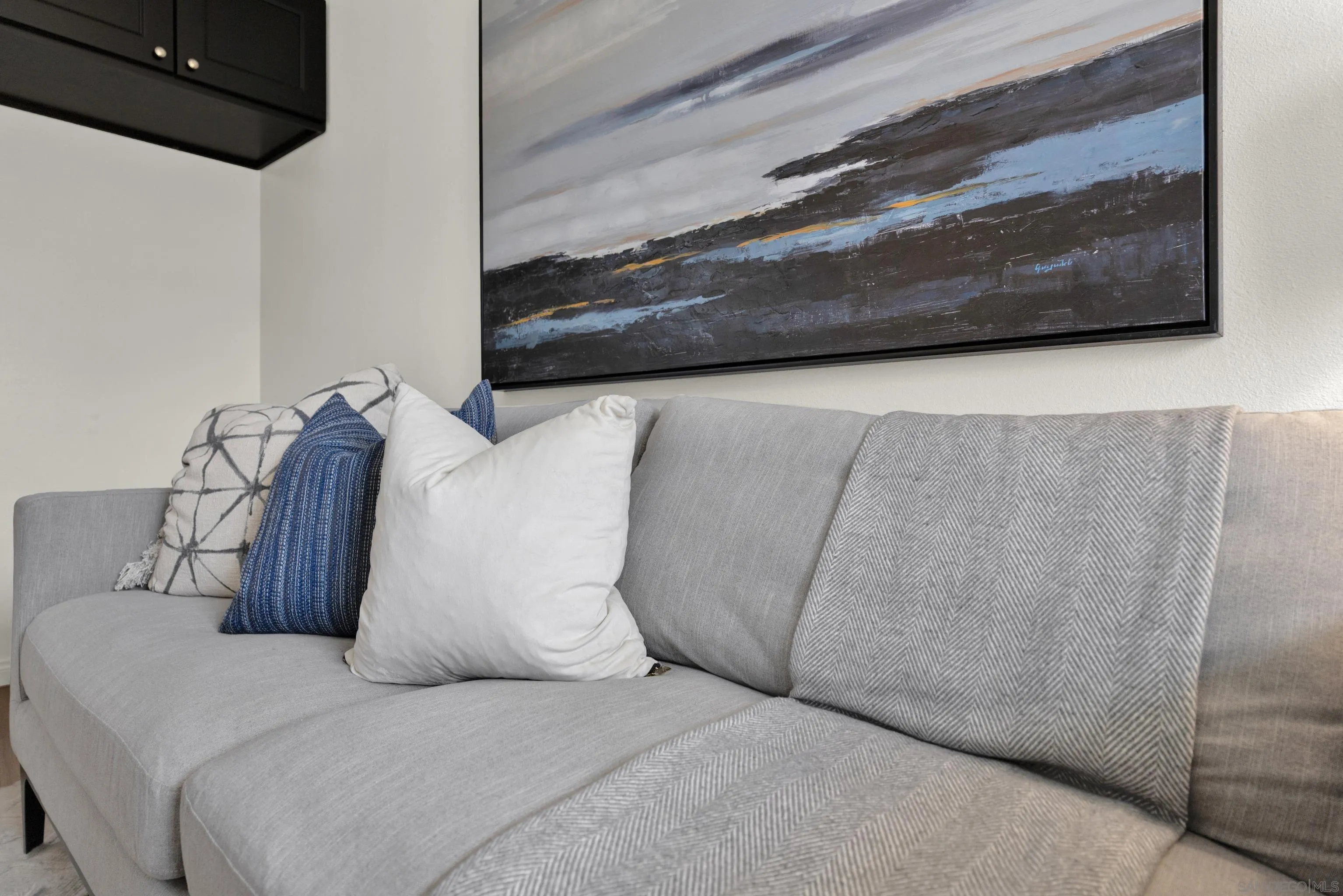 801 National City Unit: 209