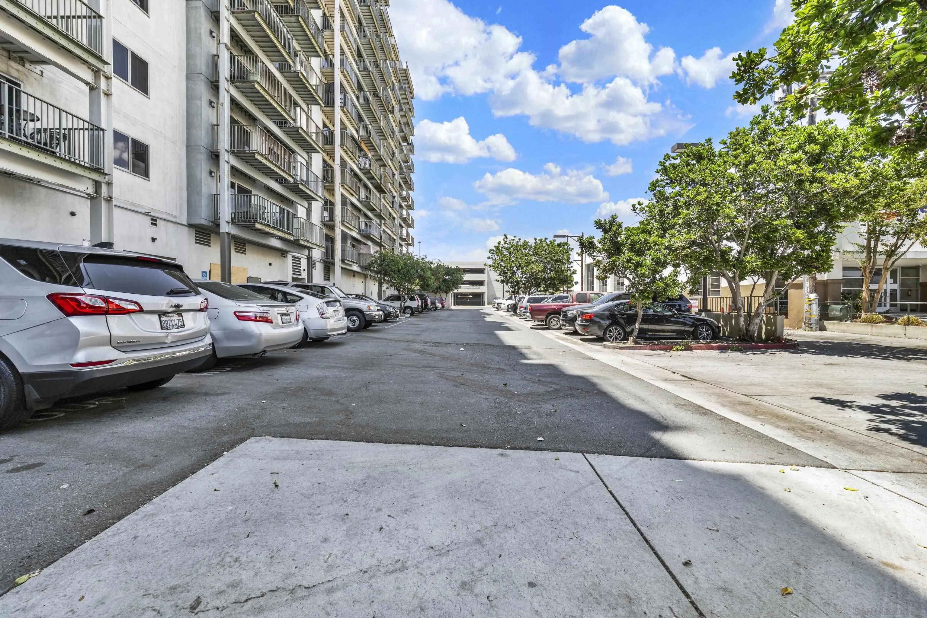 801 National City Unit: 209