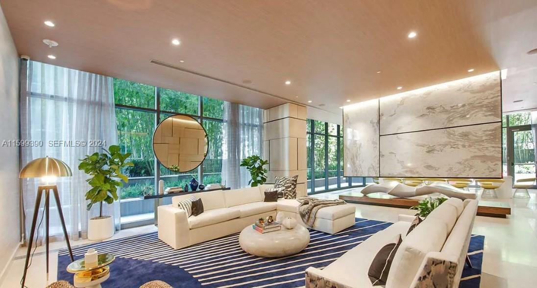 55 SW 9th Street 1907