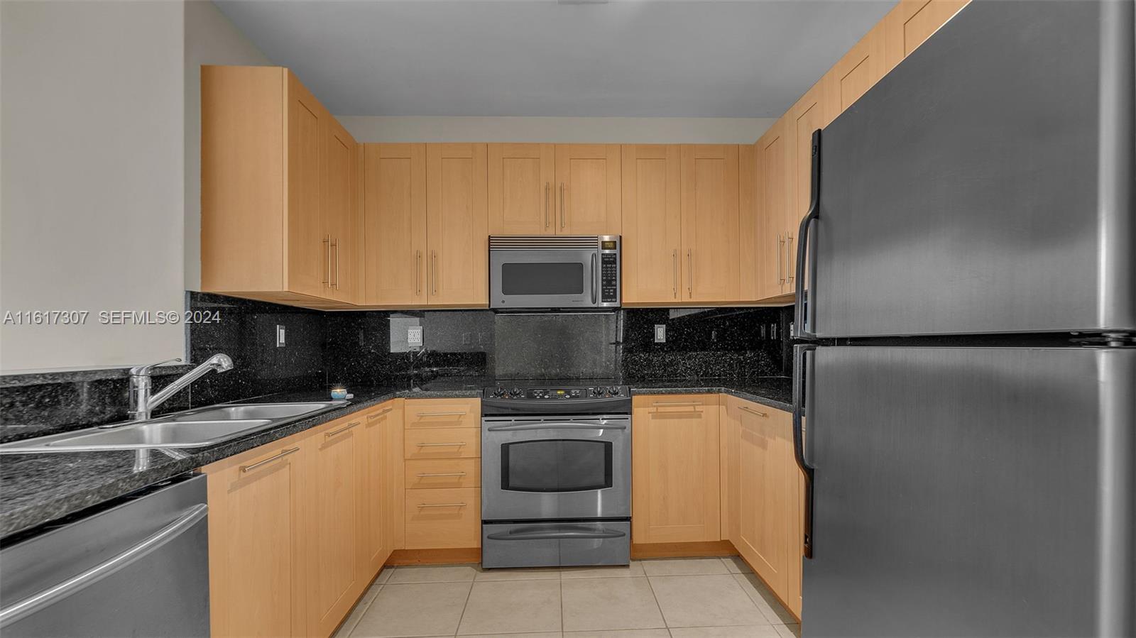 511 SE 5th Avenue 2422