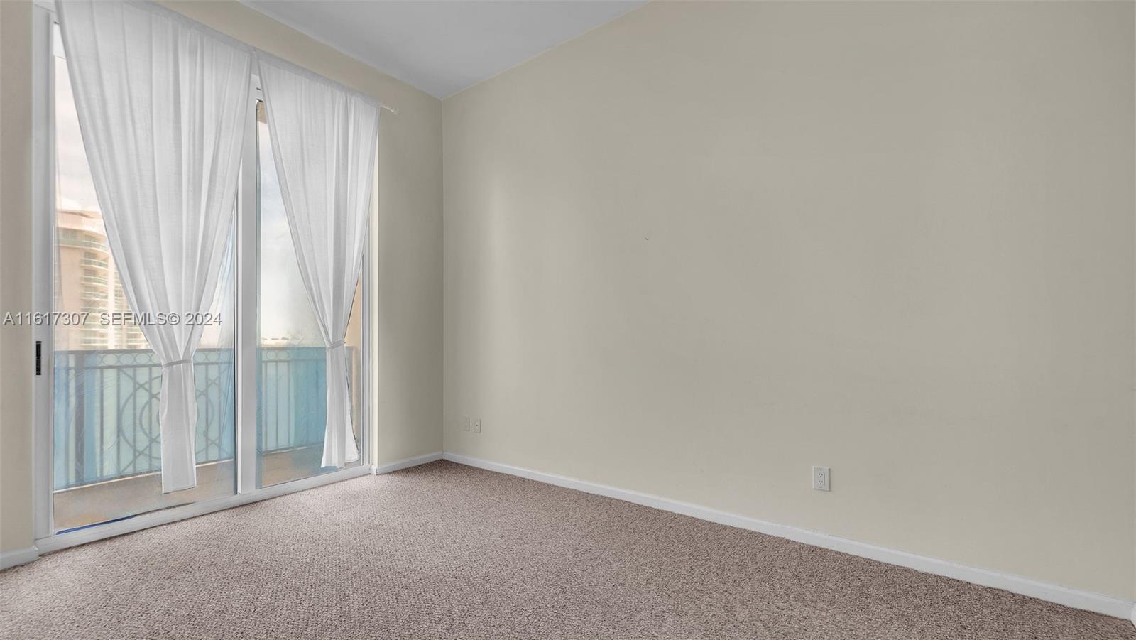 511 SE 5th Avenue 2422