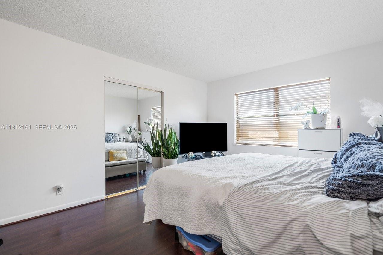 9235 SW 8th Street 502
