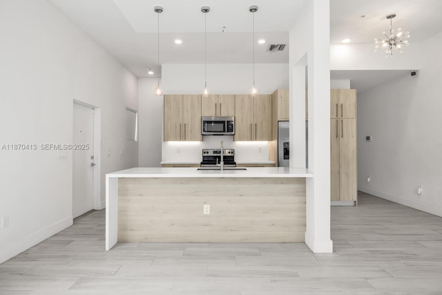 4369 NW 9th Street
