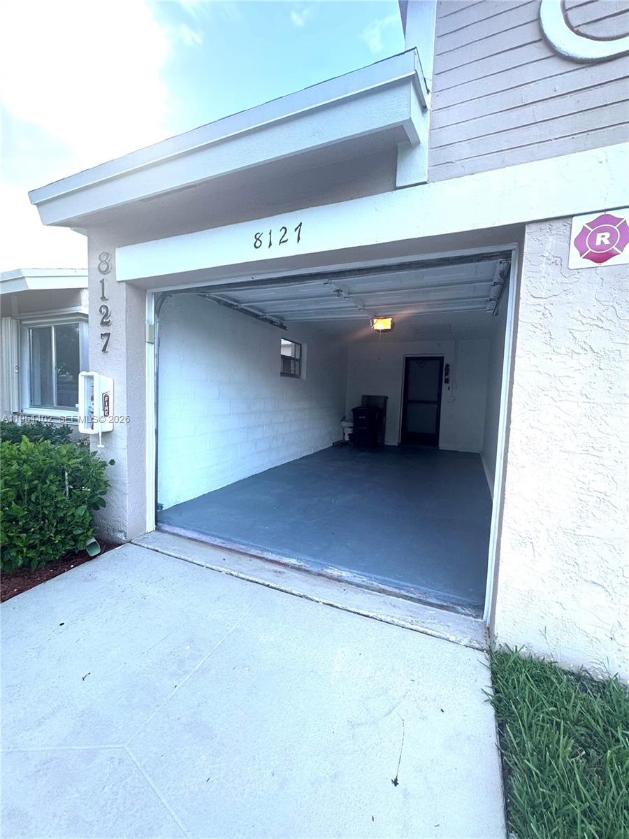 8127 Songbird Terrace