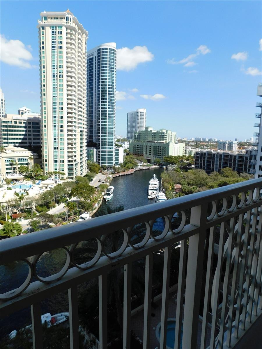 511 SE 5th Avenue 1201