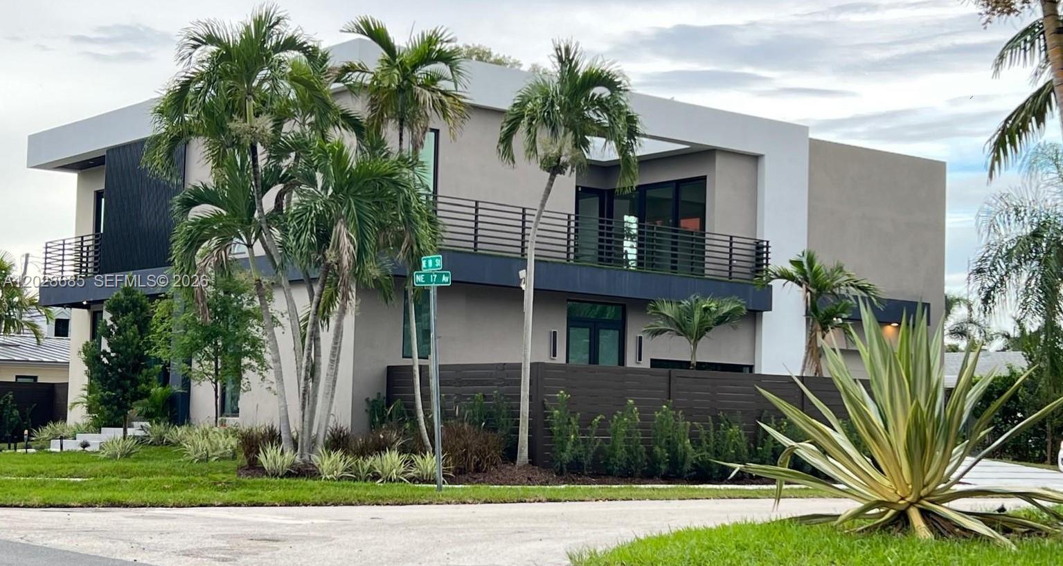 1700 NE 18th Street