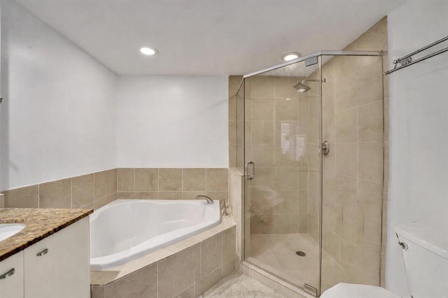 610 W Las Olas Boulevard 1020n