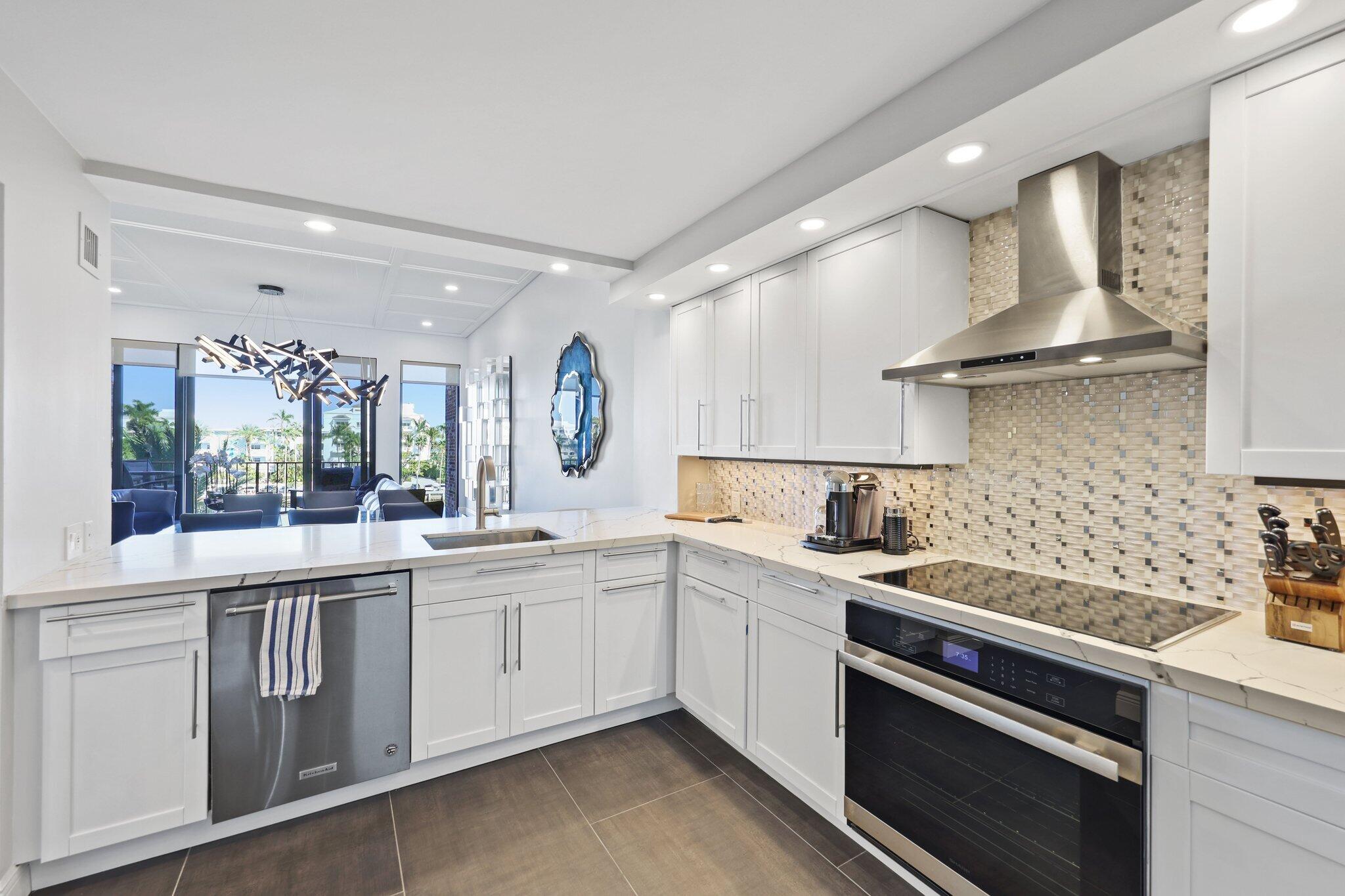 1800 S Ocean Drive 404