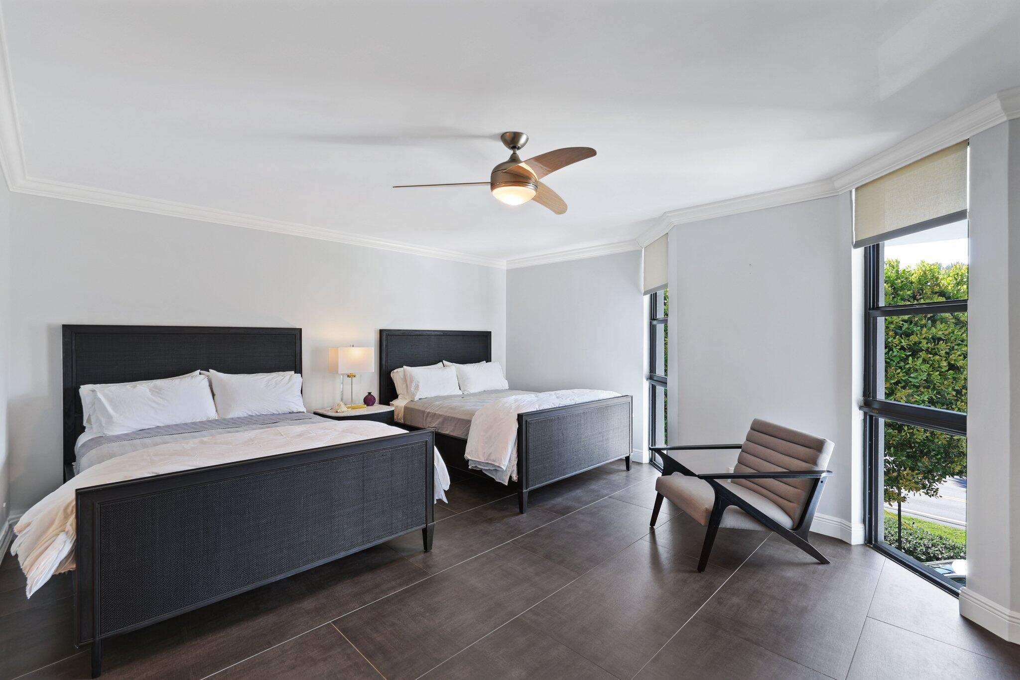 1800 S Ocean Drive 404
