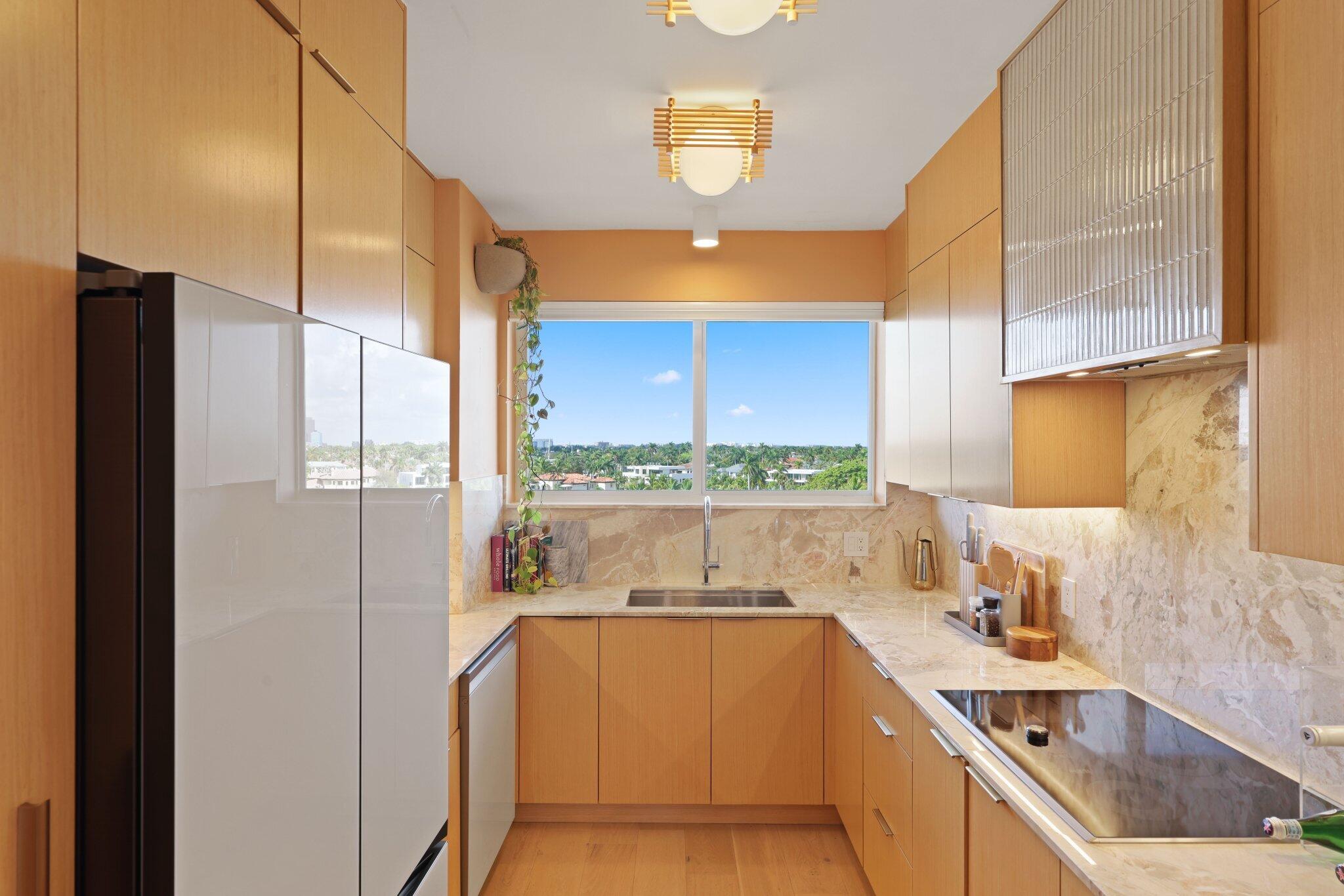 333 Sunset Drive 505