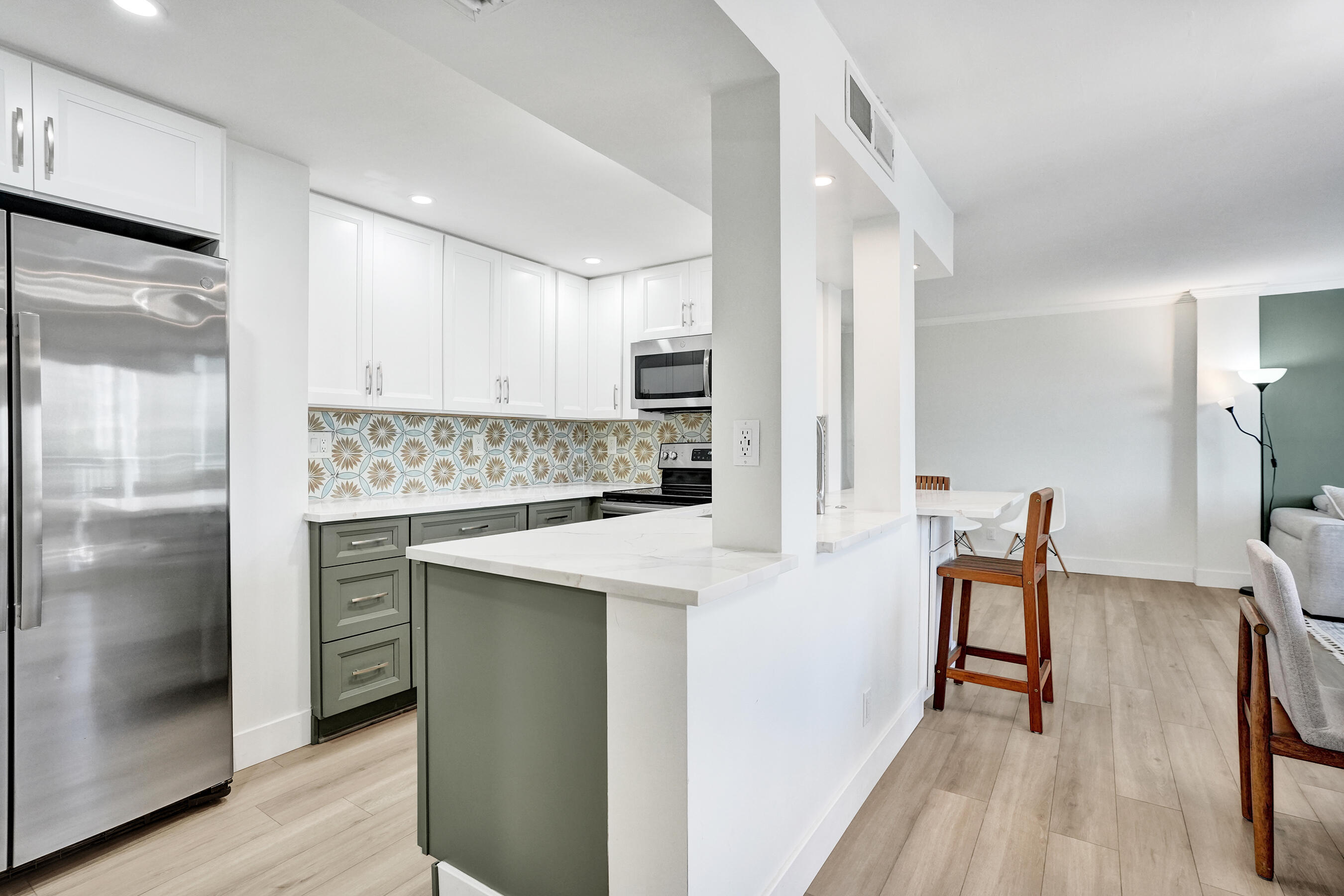 1600 SE 15th Street 400