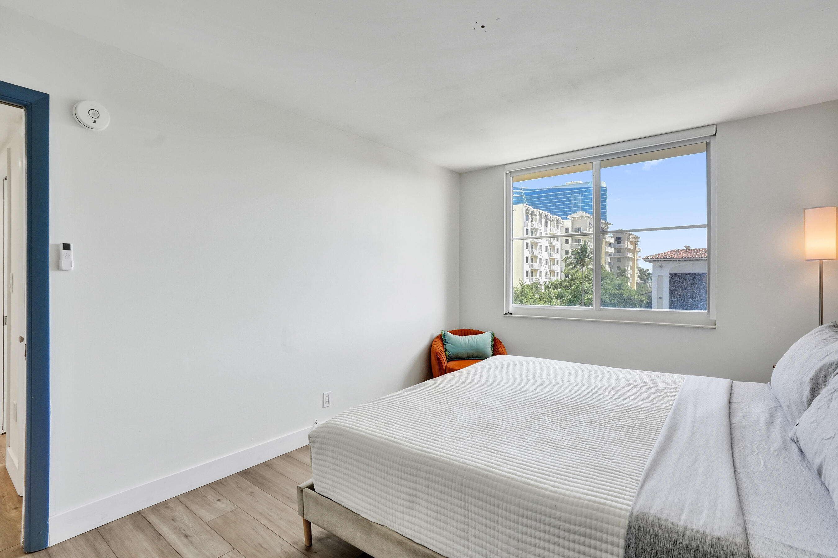1600 SE 15th Street 400