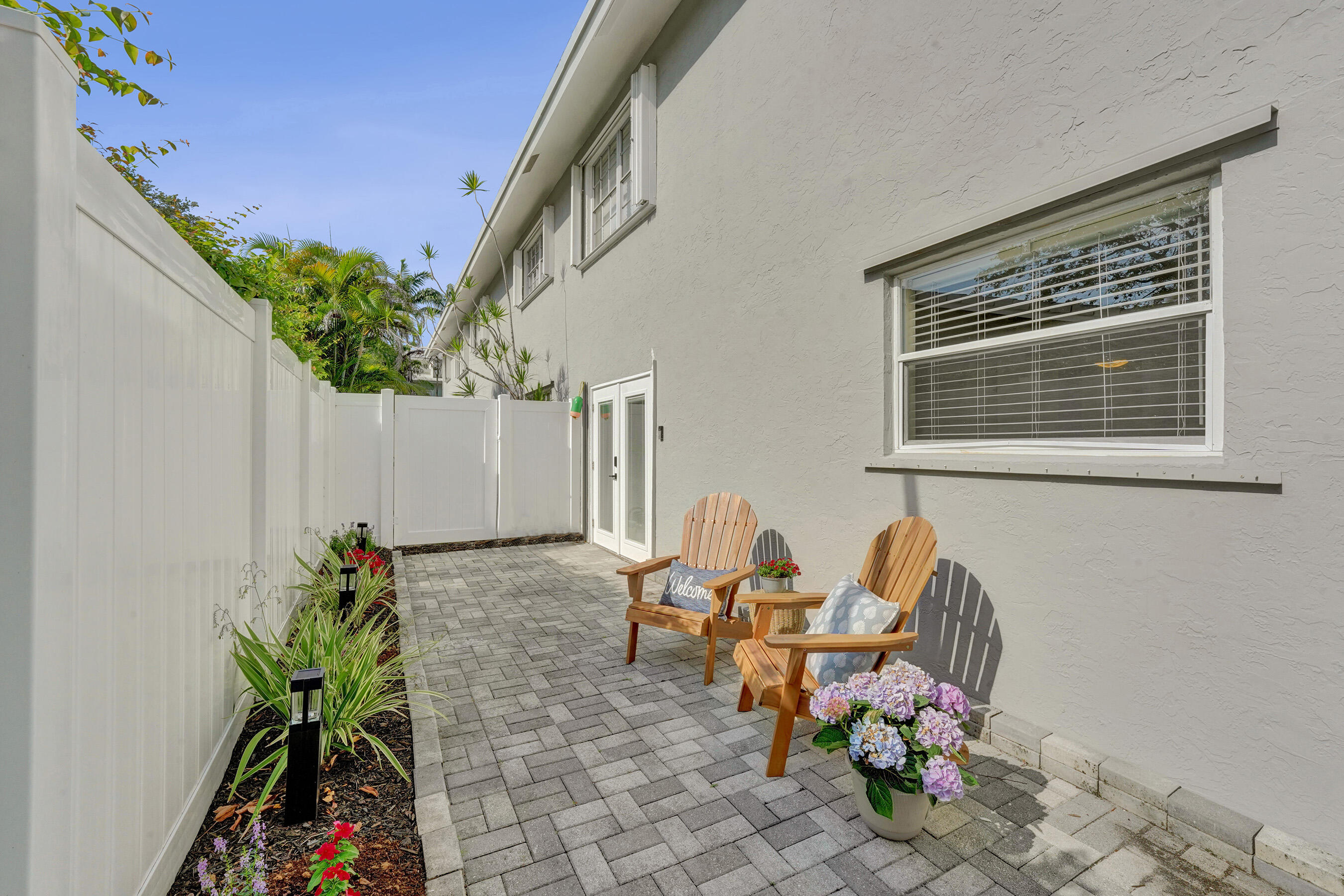 510 NE 17th Avenue 103