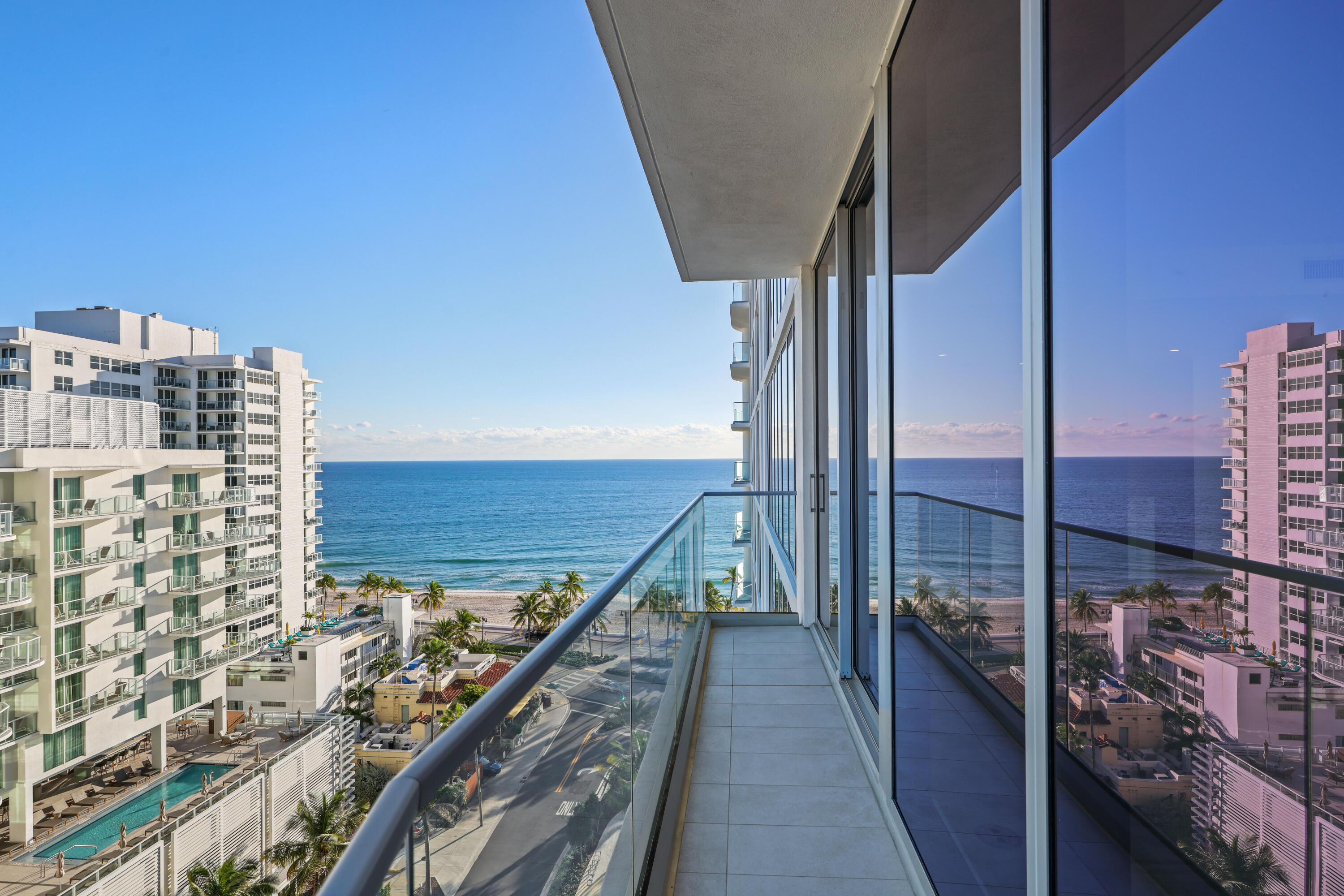 151 N Seabreeze Boulevard 903