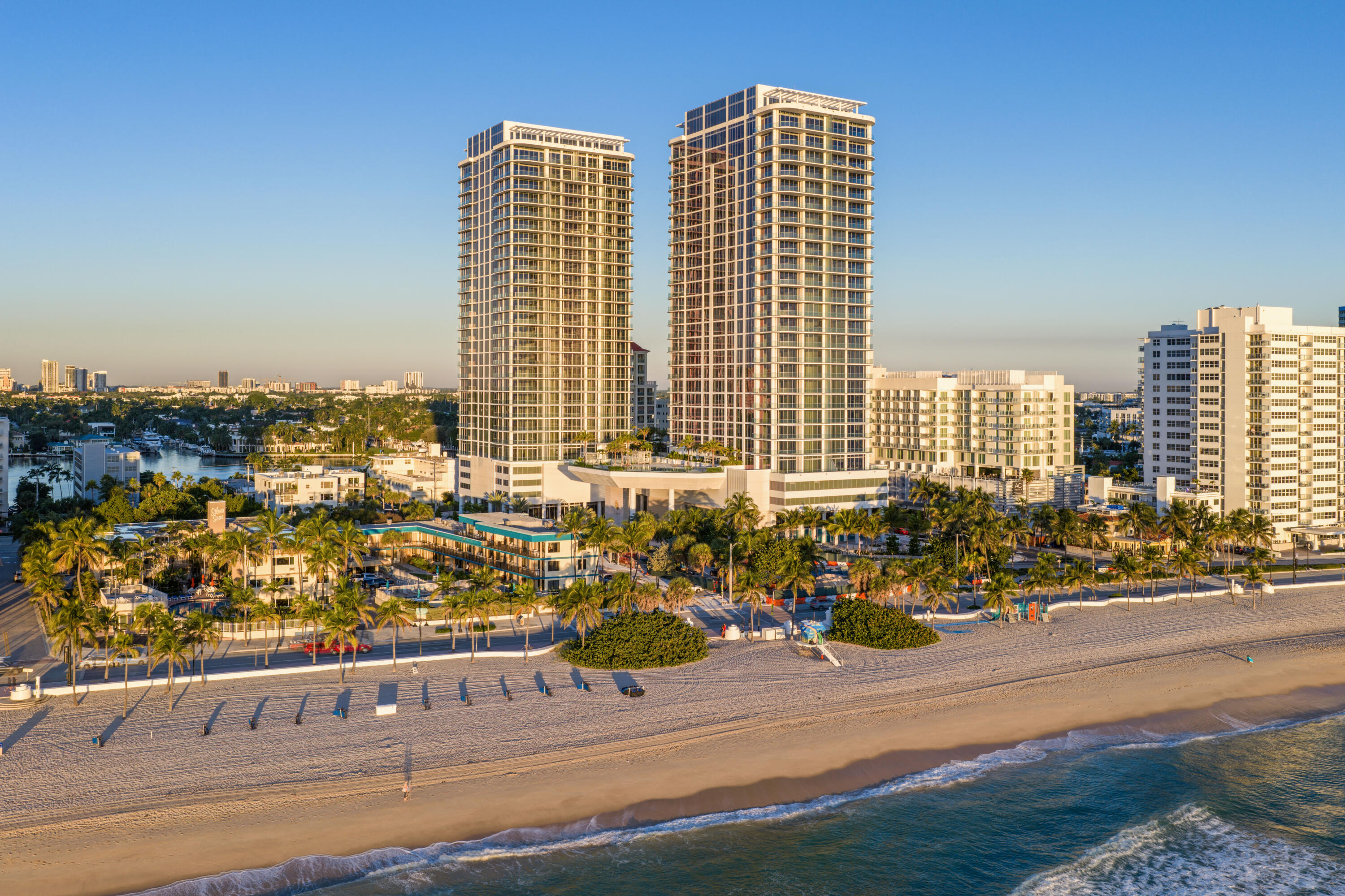 151 N Seabreeze Boulevard 903