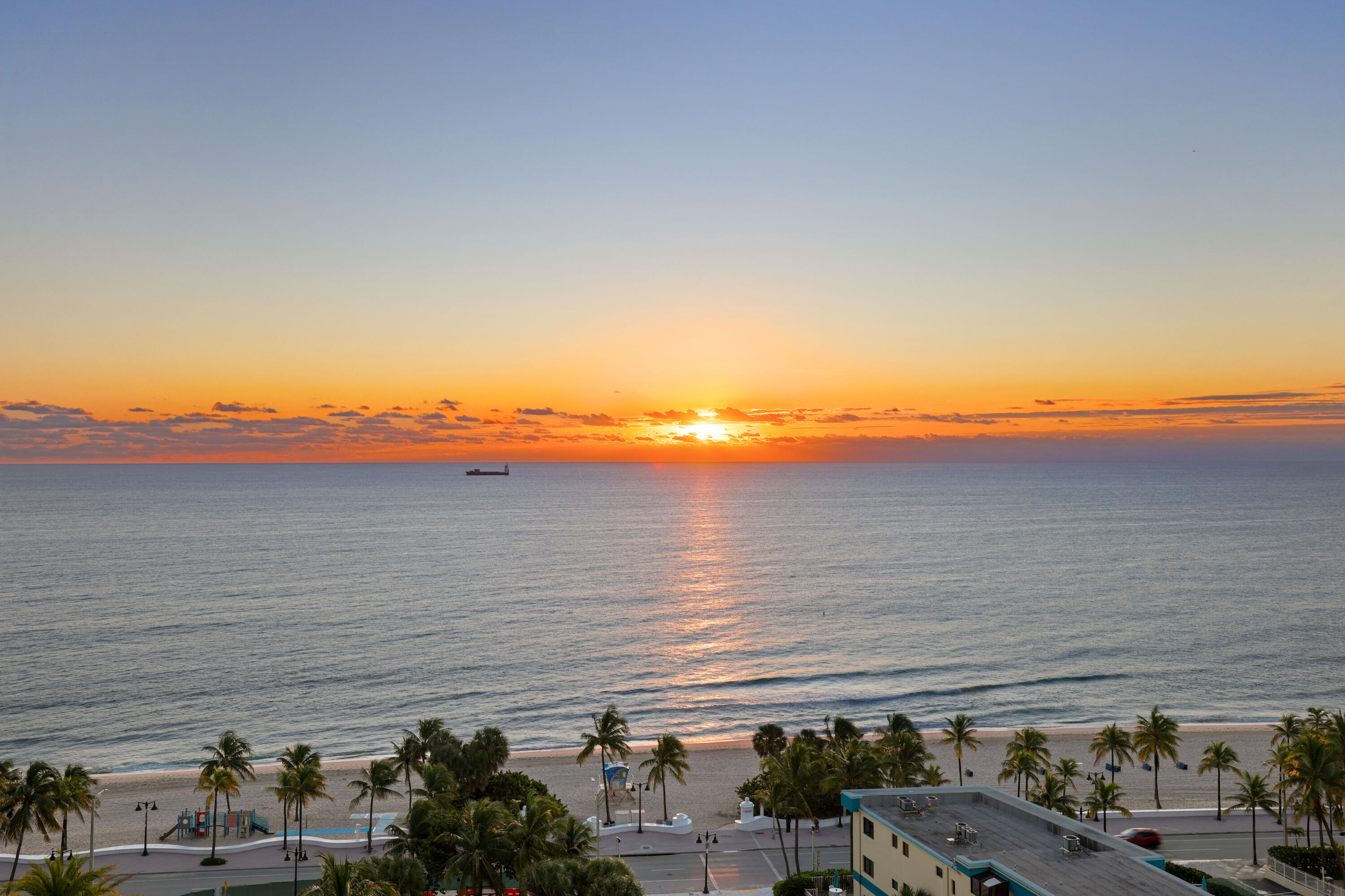153 N Seabreeze Boulevard 1001