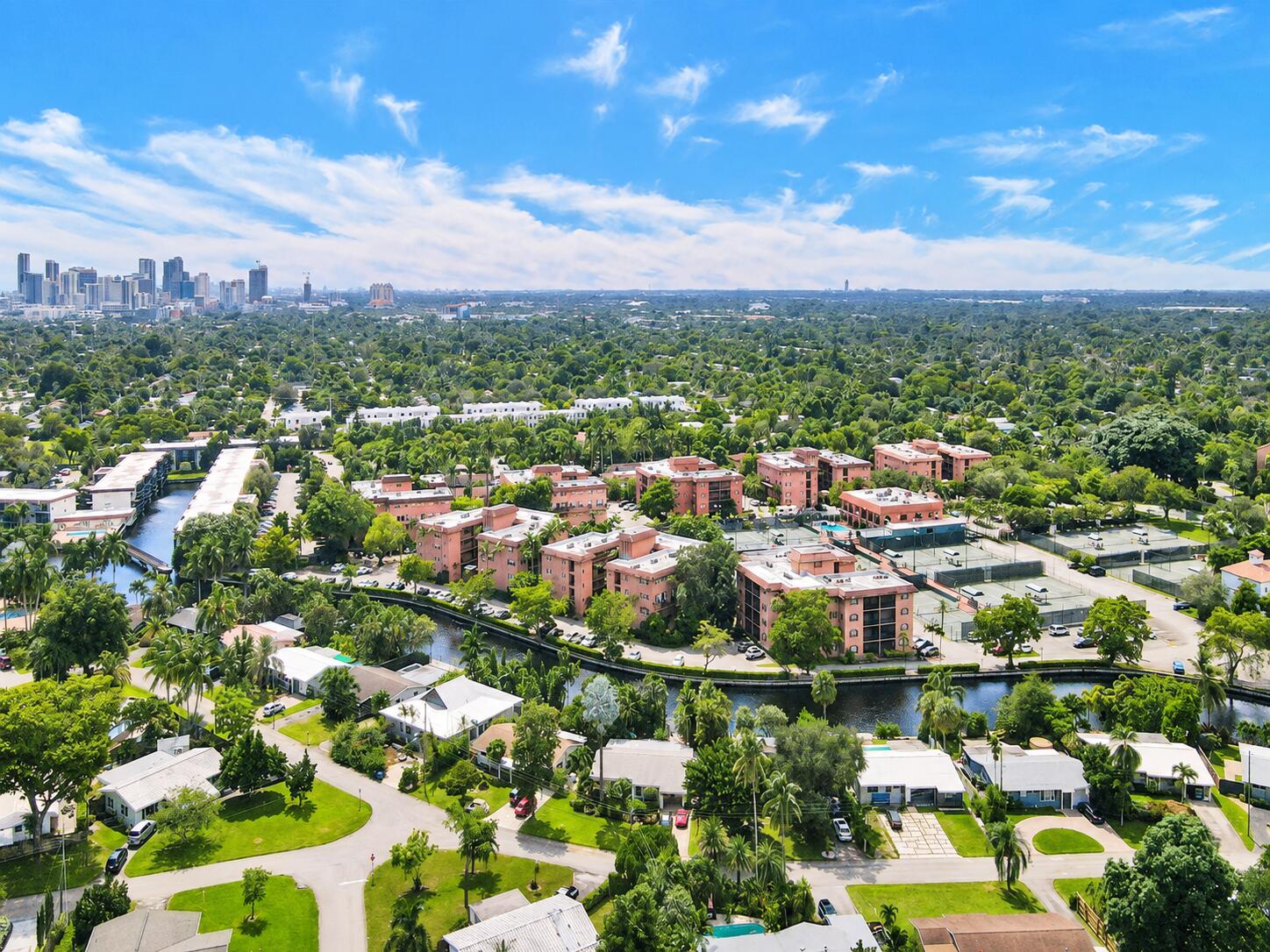 620 Tennis Club Drive 304