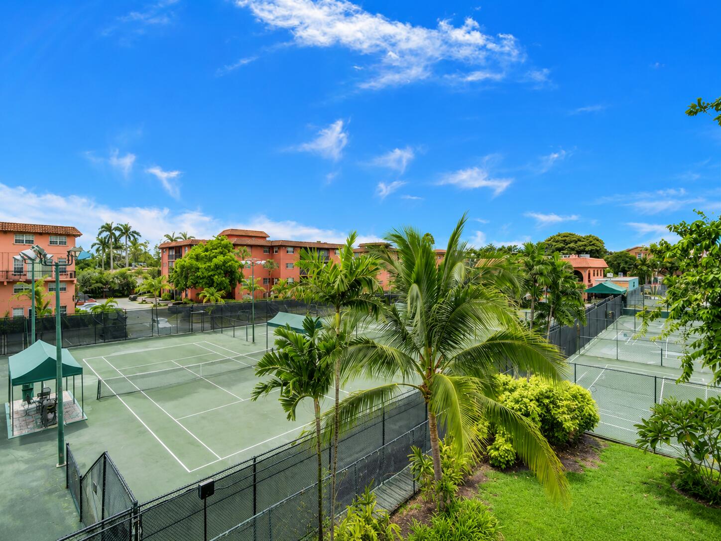 620 Tennis Club Drive 304