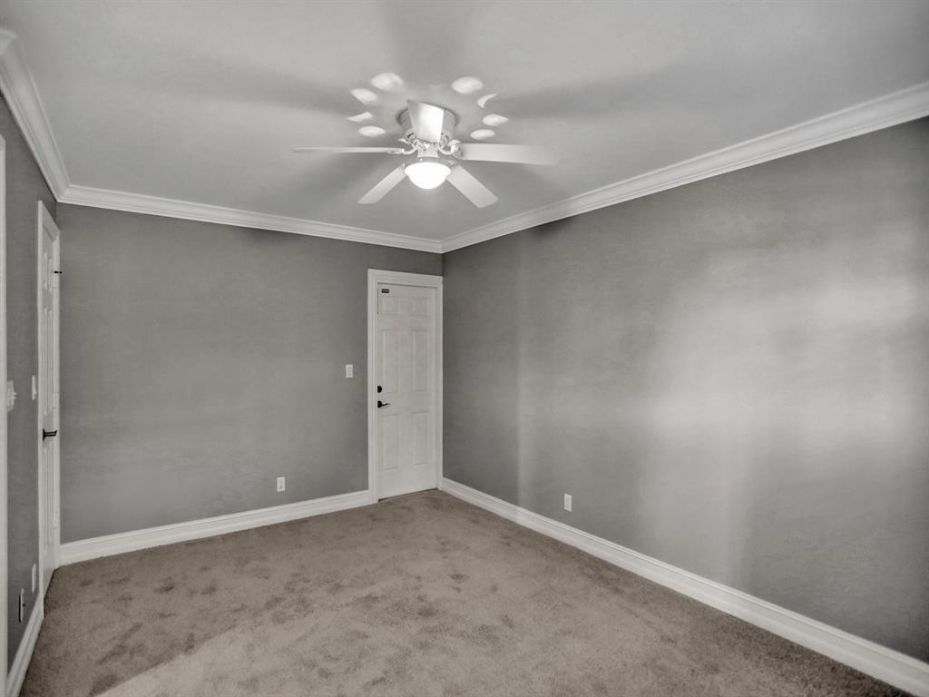 620 Tennis Club Drive 304