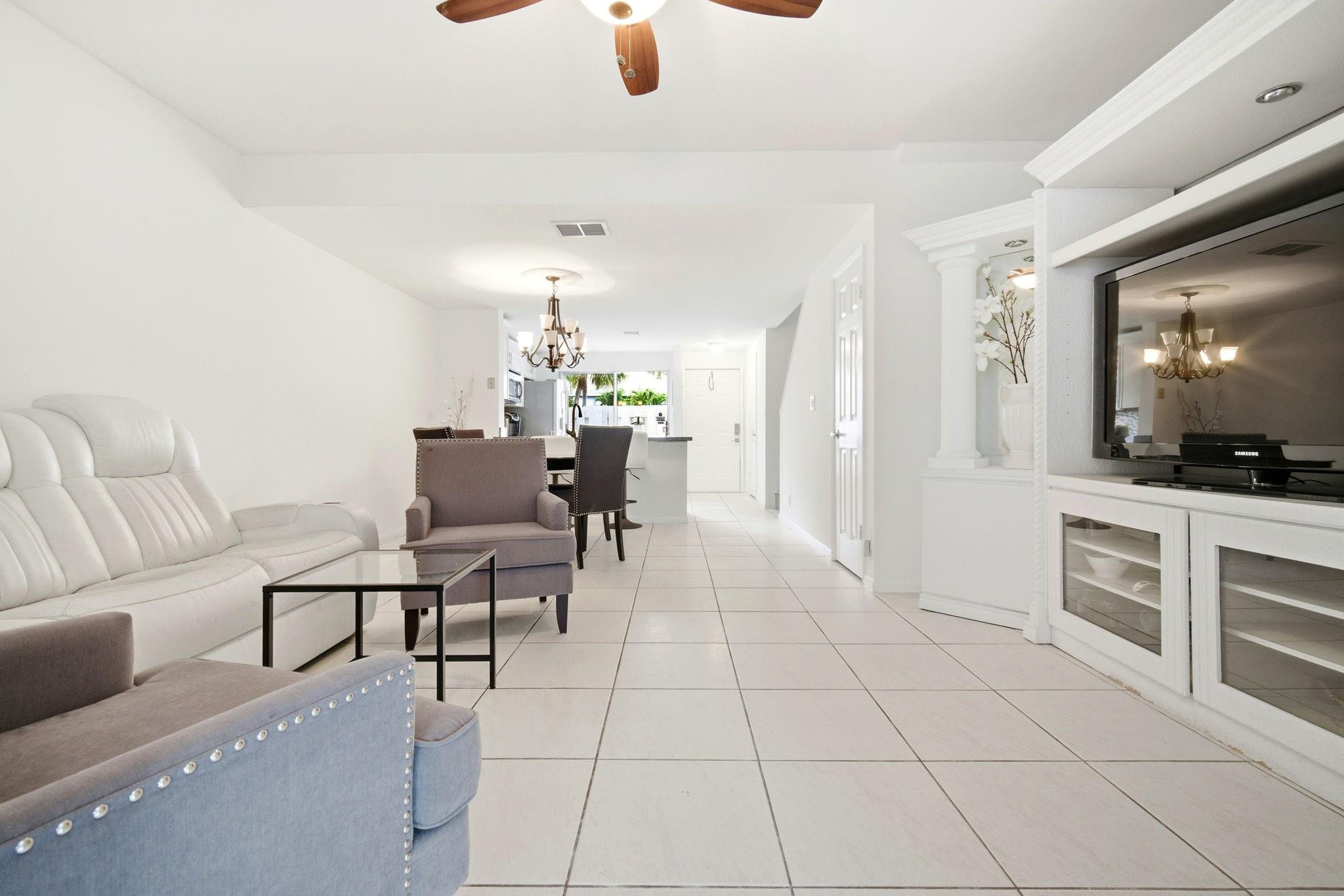 2683 NE 15th Street