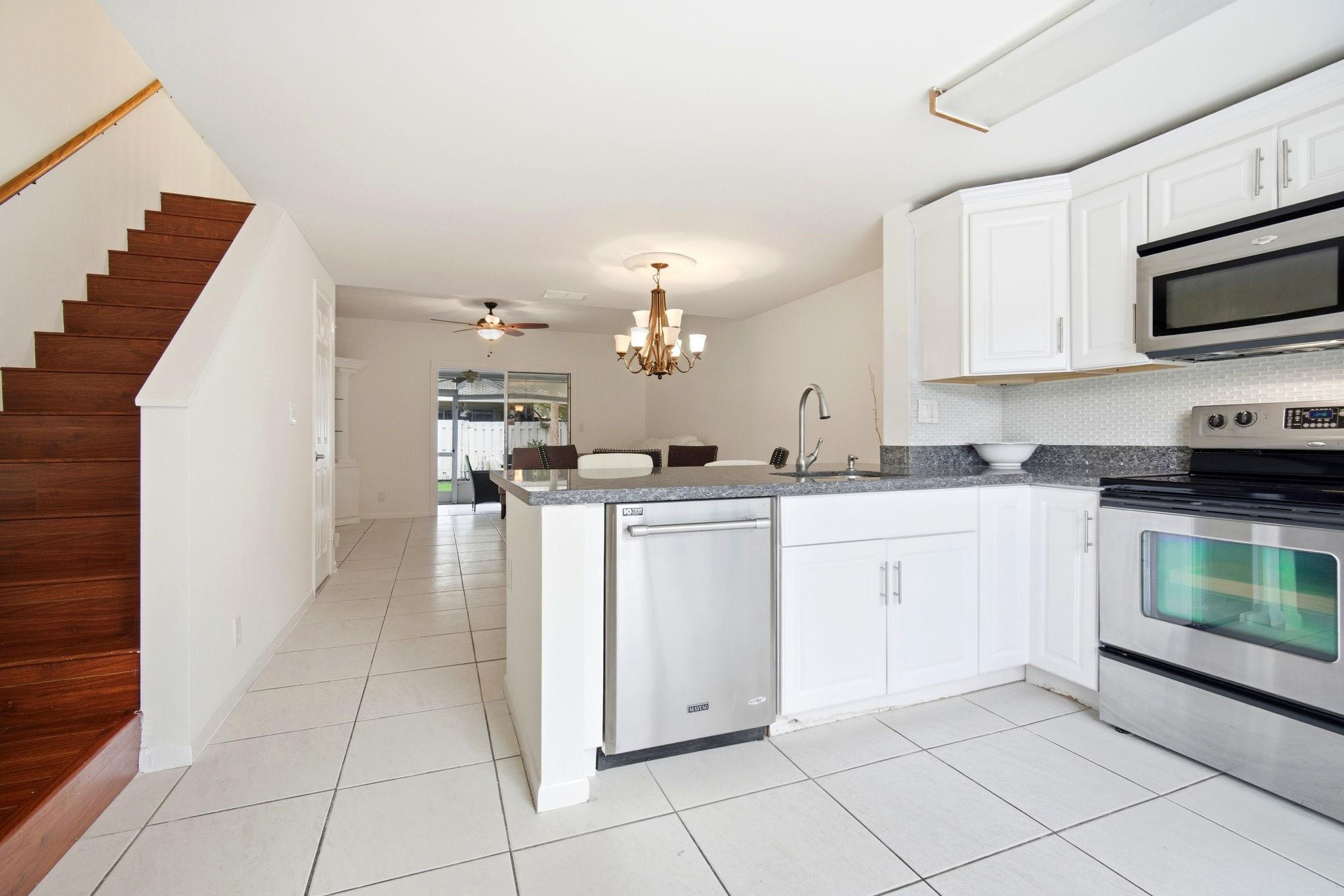 2683 NE 15th Street