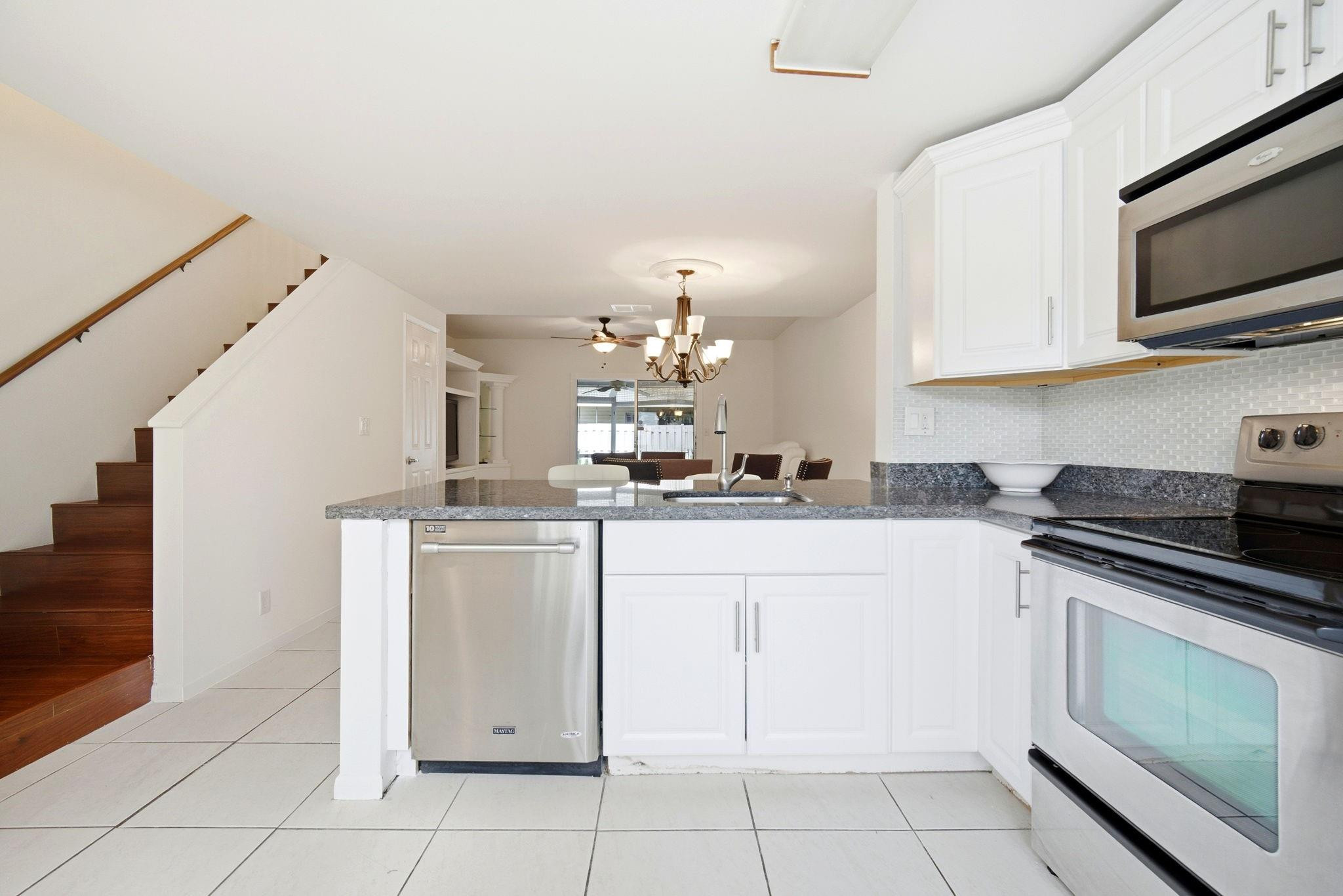 2683 NE 15th Street
