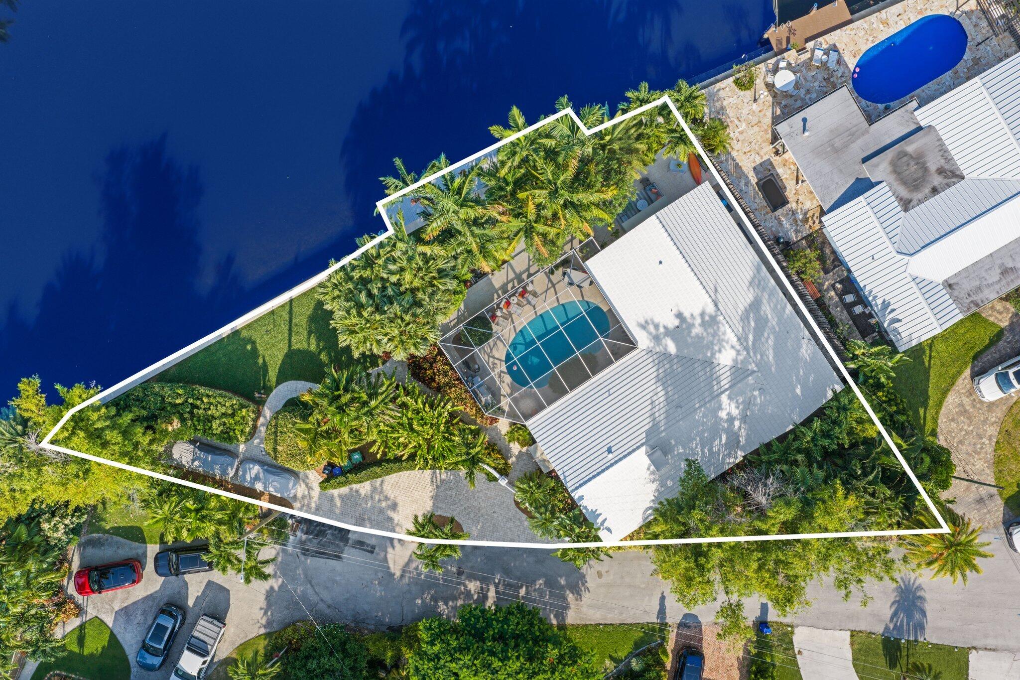 2124 Coral Shores Drive