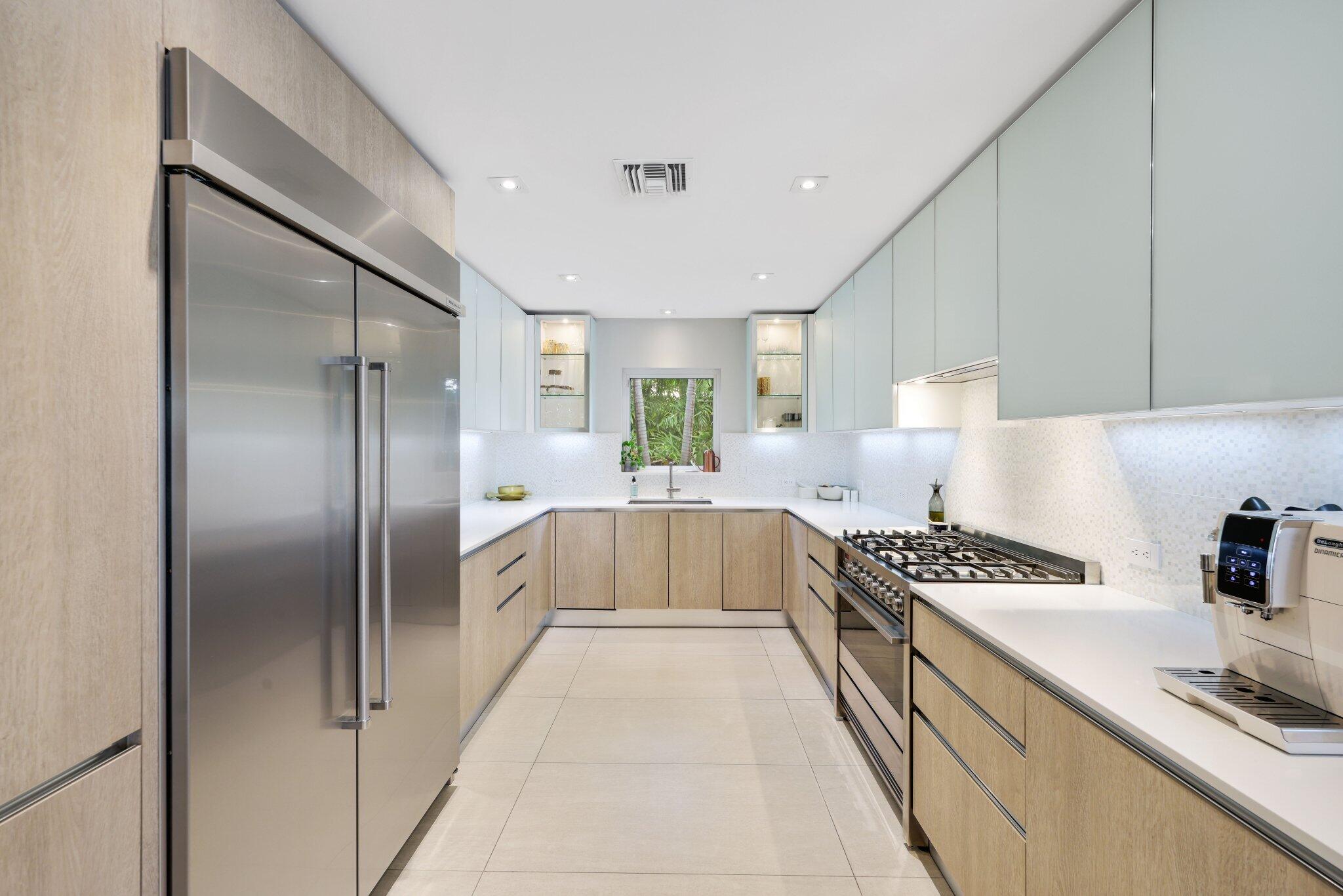 2124 Coral Shores Drive
