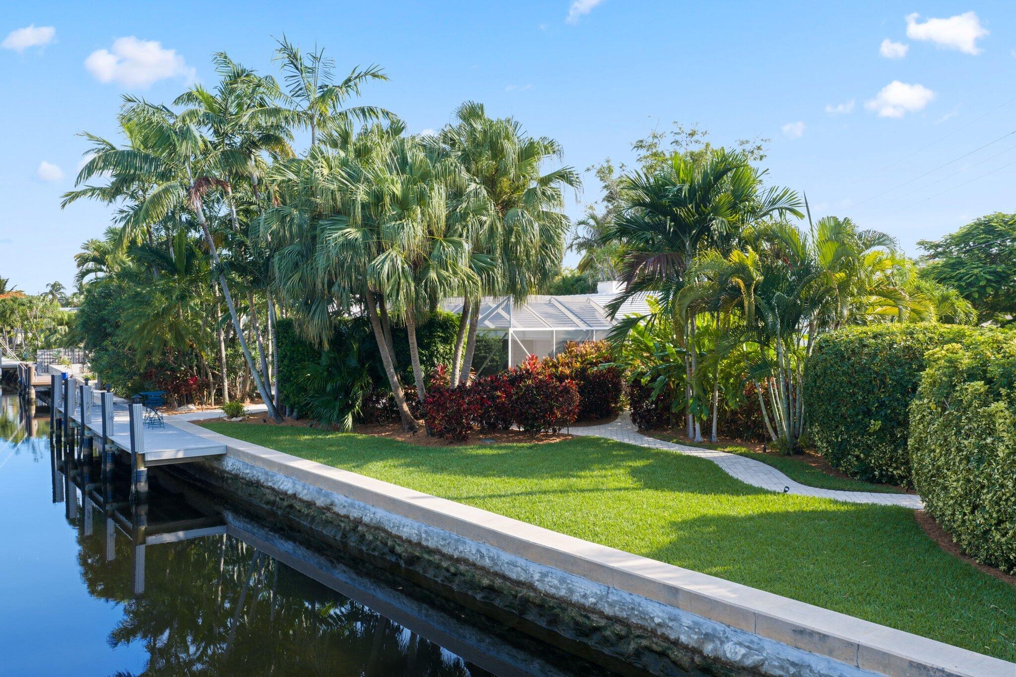 2124 Coral Shores Drive