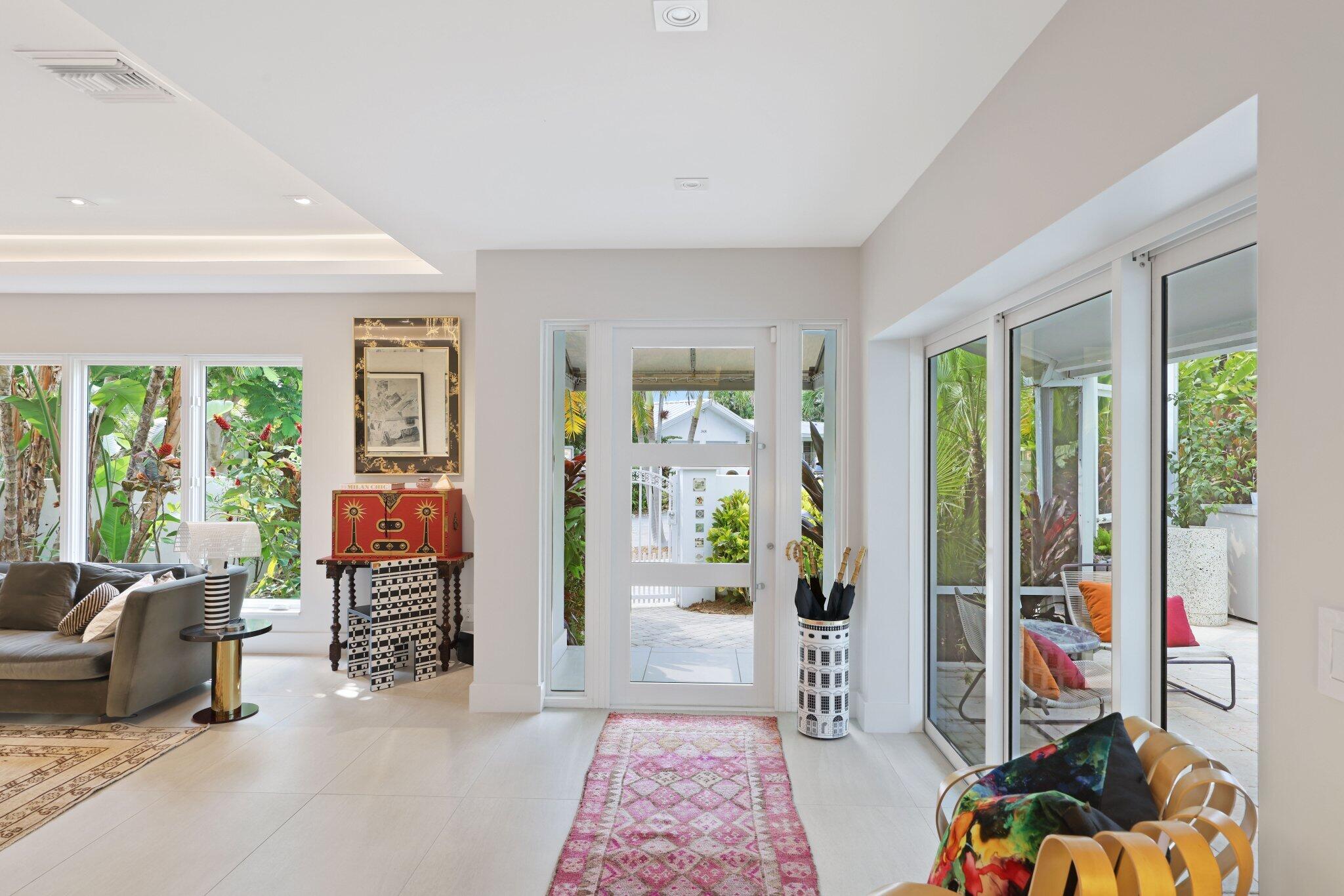 2124 Coral Shores Drive