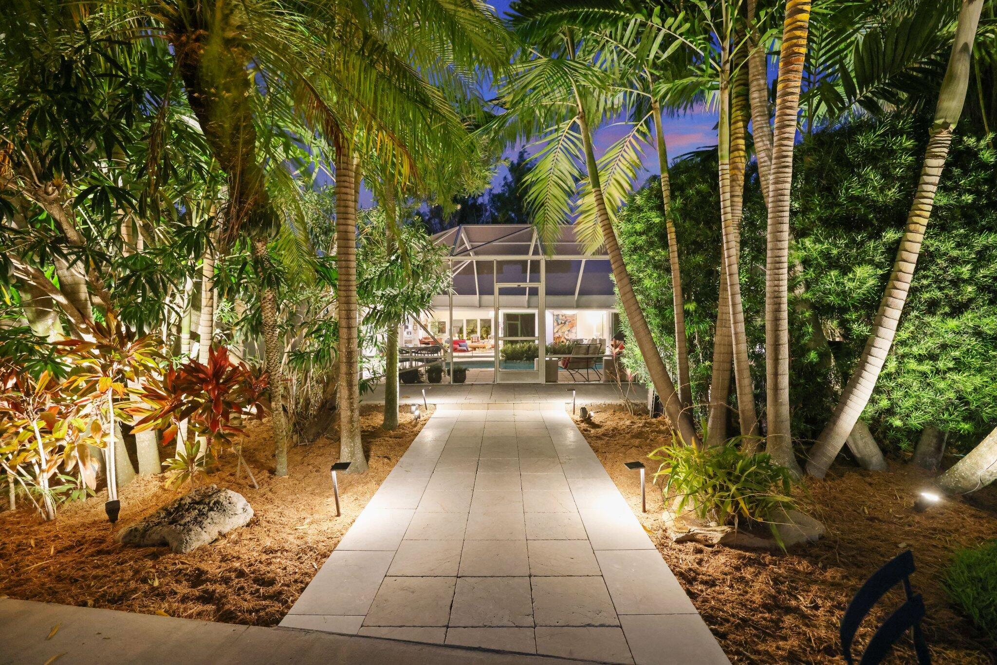 2124 Coral Shores Drive
