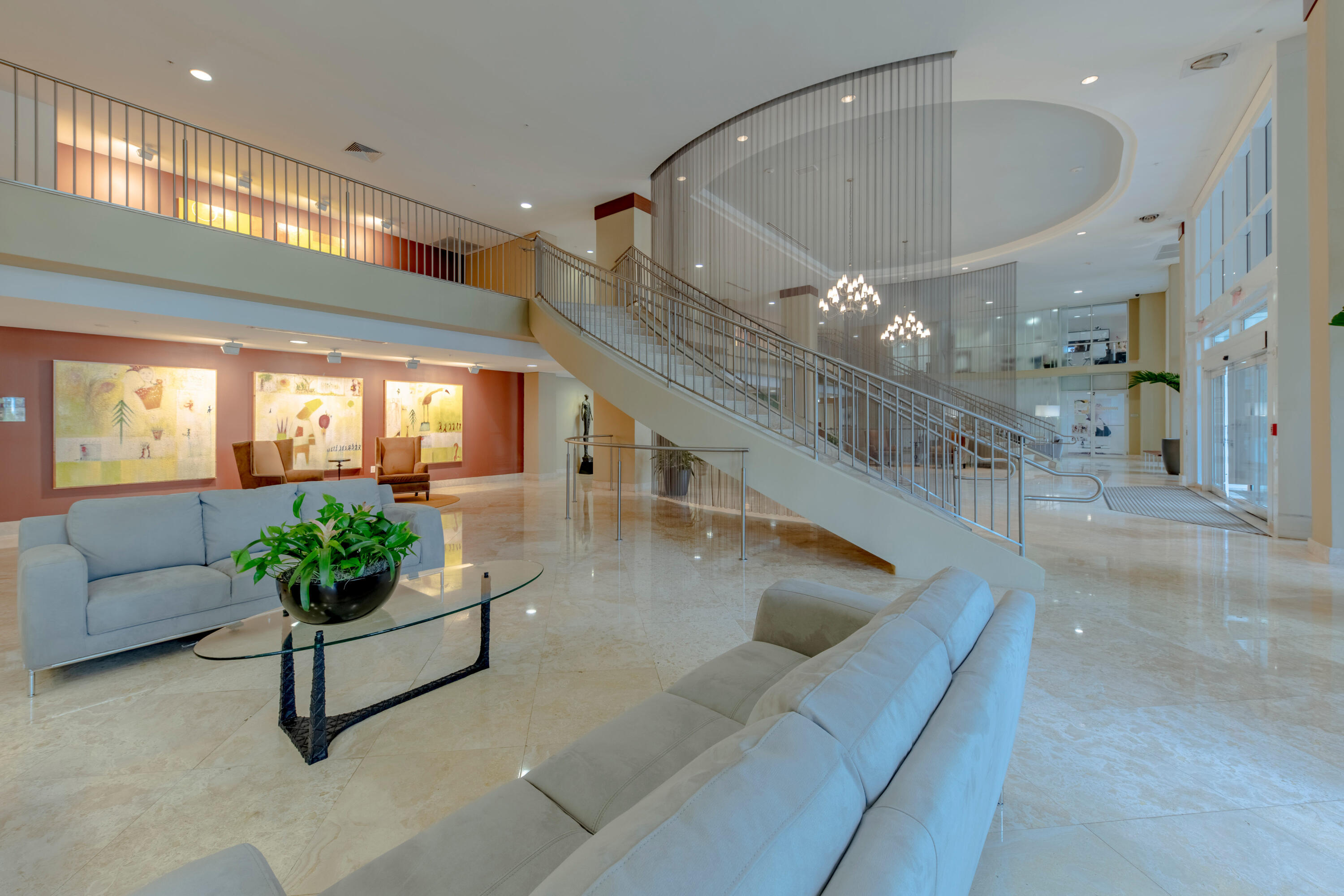 511 SE 5 Avenue 2523