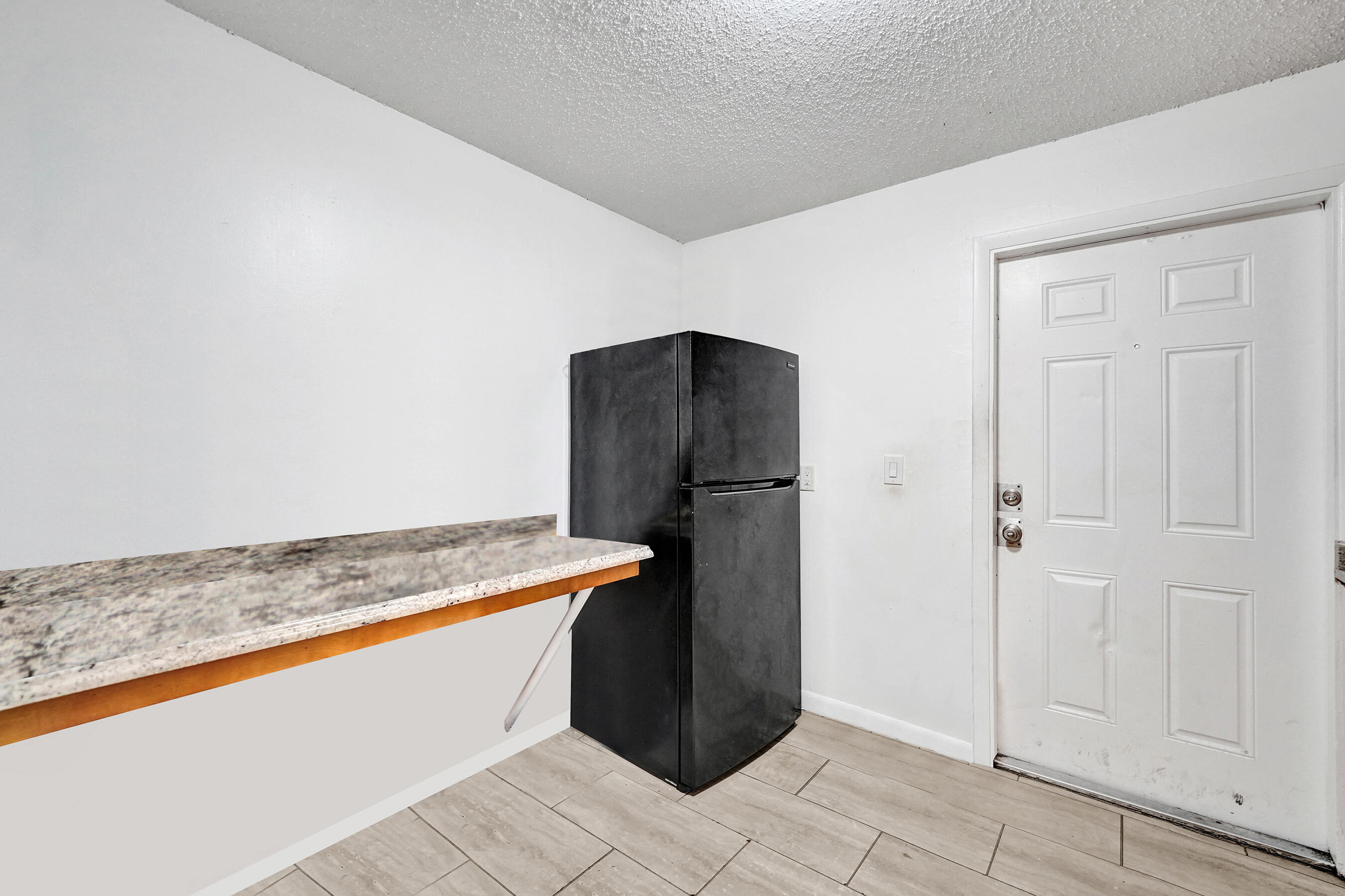 850 E Commercial Boulevard 250f