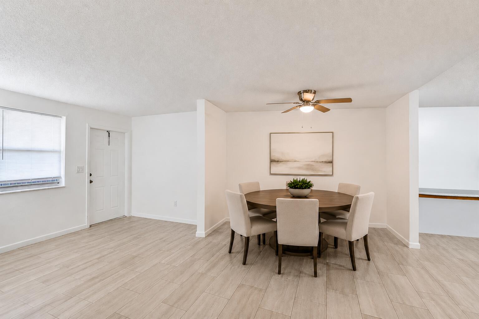 850 E Commercial Boulevard 250f