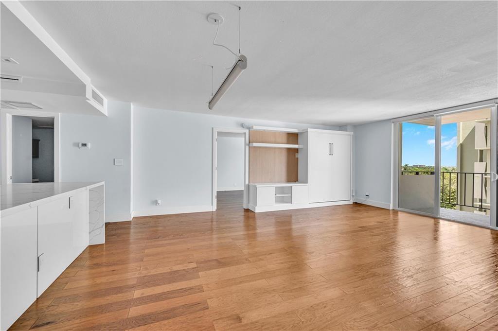 1900 S Ocean Boulevard Apt 6j, Lauderdale-By-The-Sea Unit: Apt 6j
