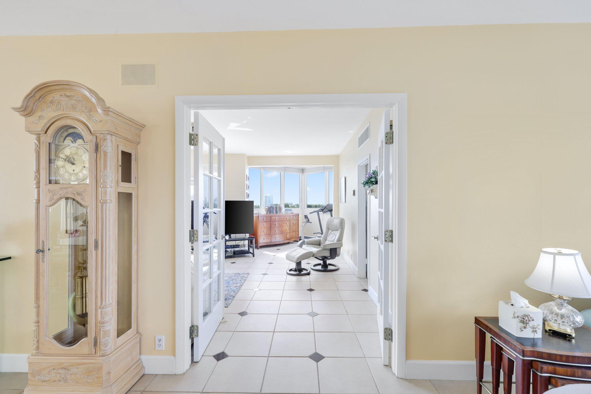 333 SUNSET Drive 501