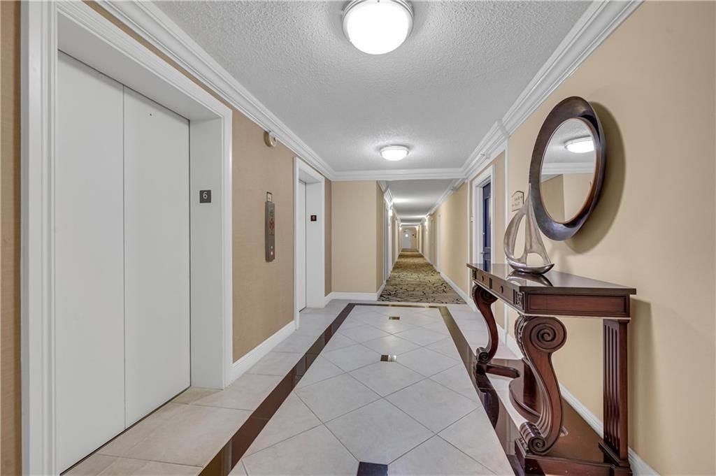 1900 S OCEAN Boulevard 6J, Lauderdale-By-The-Sea Unit: 6J