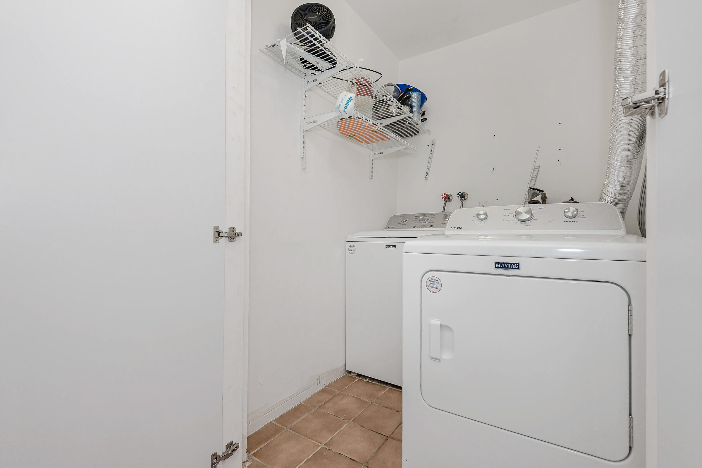 2275 SE 6th Street Unit 2