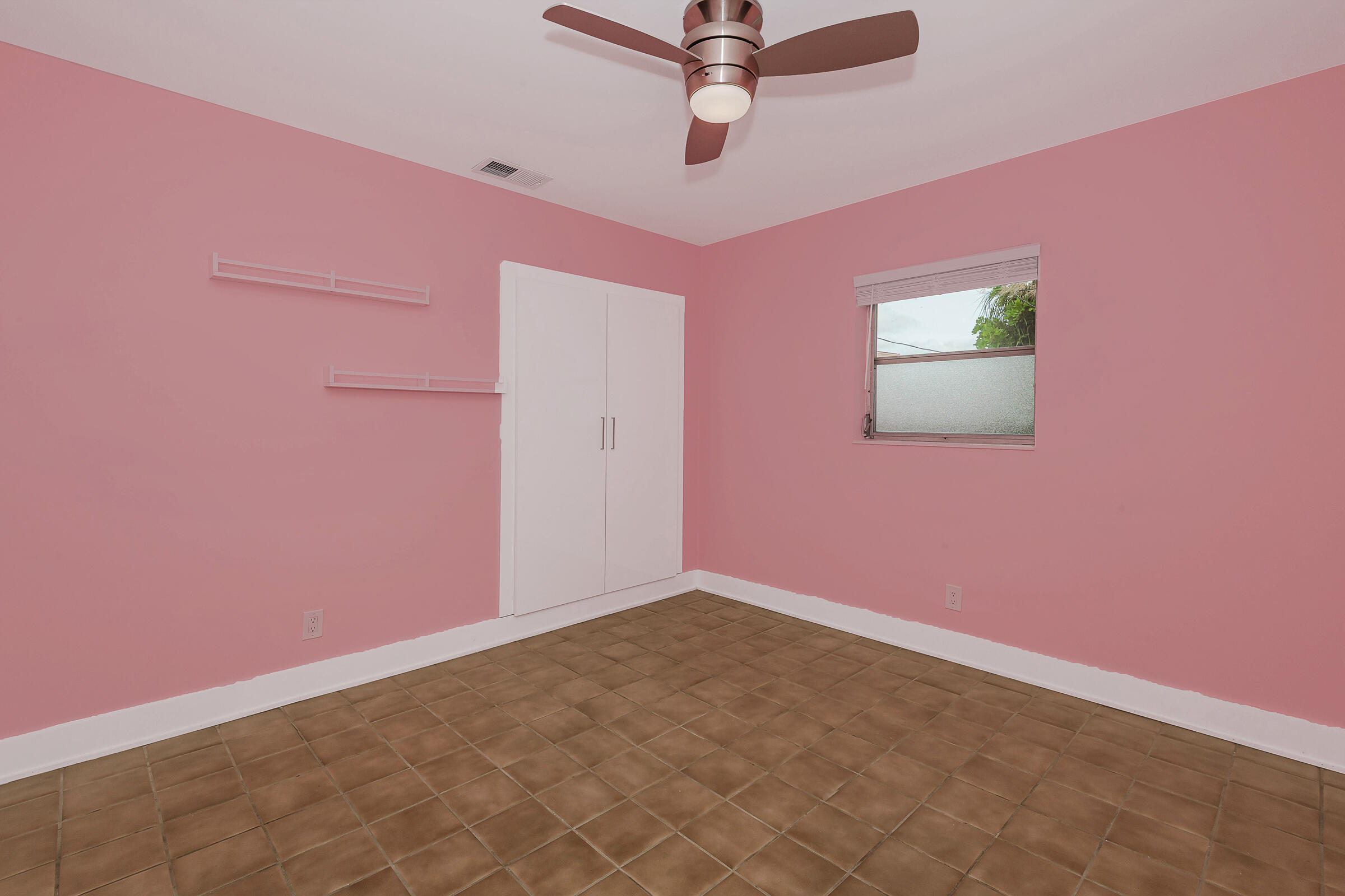 2275 SE 6th Street Unit 2