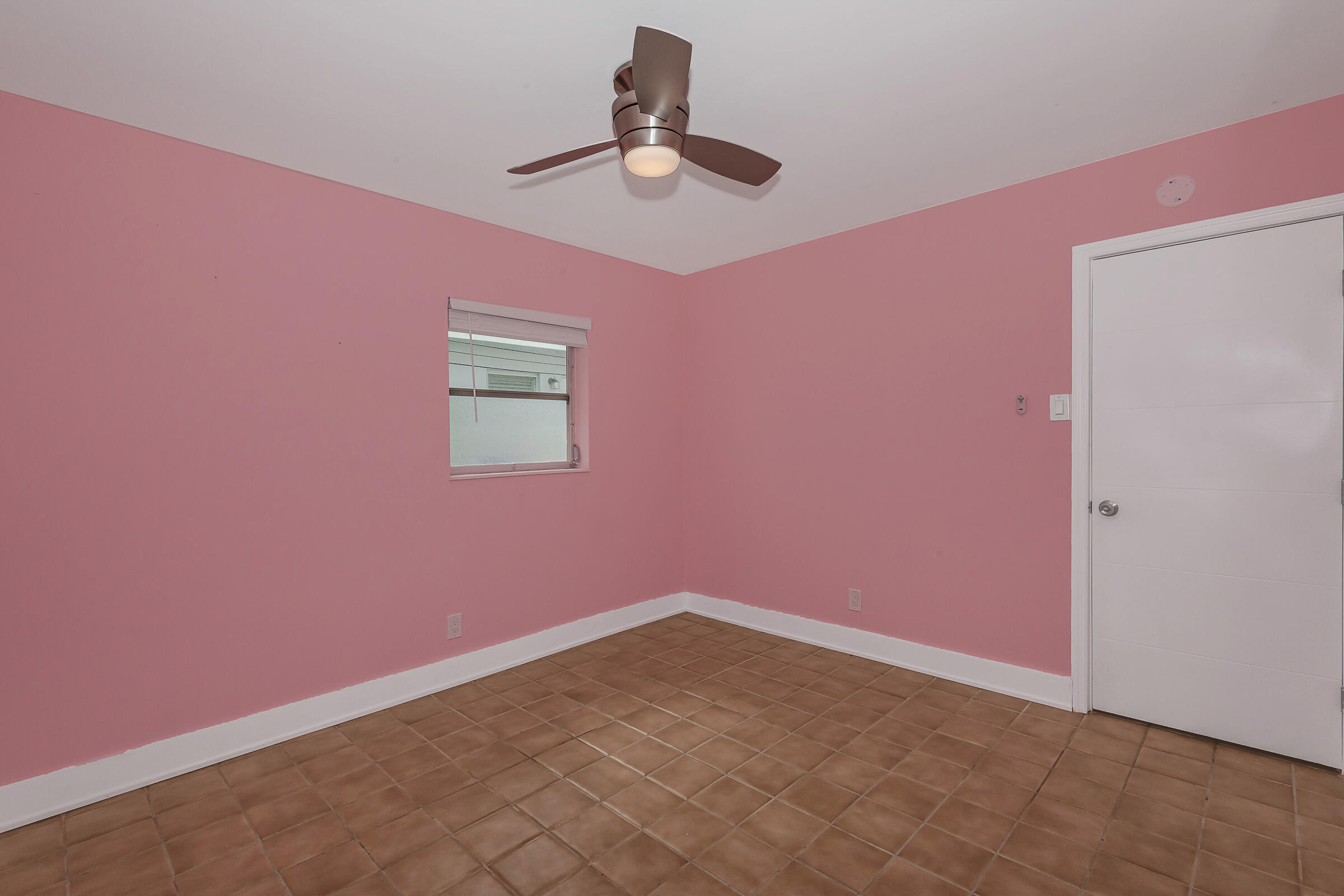 2275 SE 6th Street Unit 2