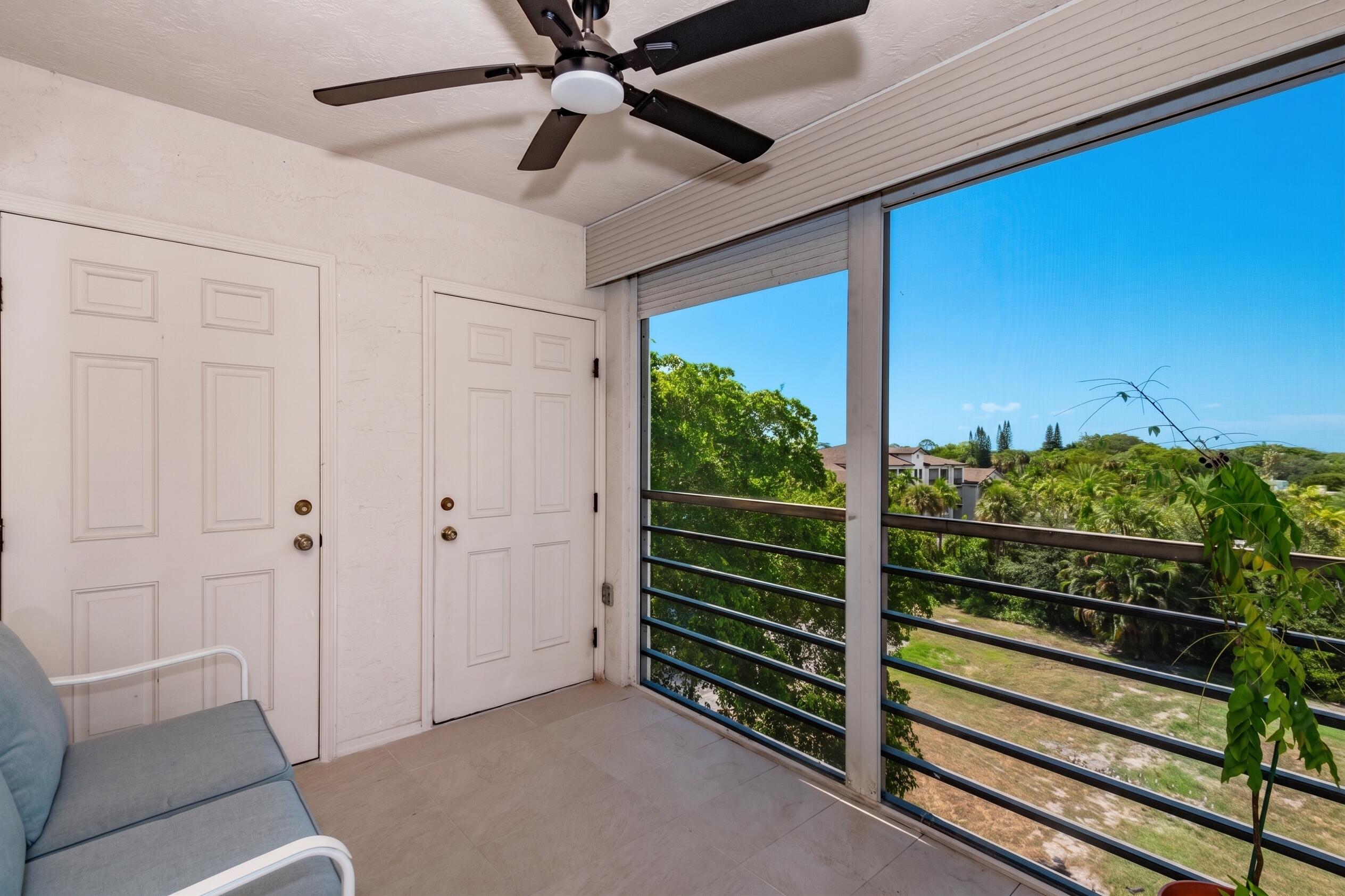 9235 SW 8th Street 502