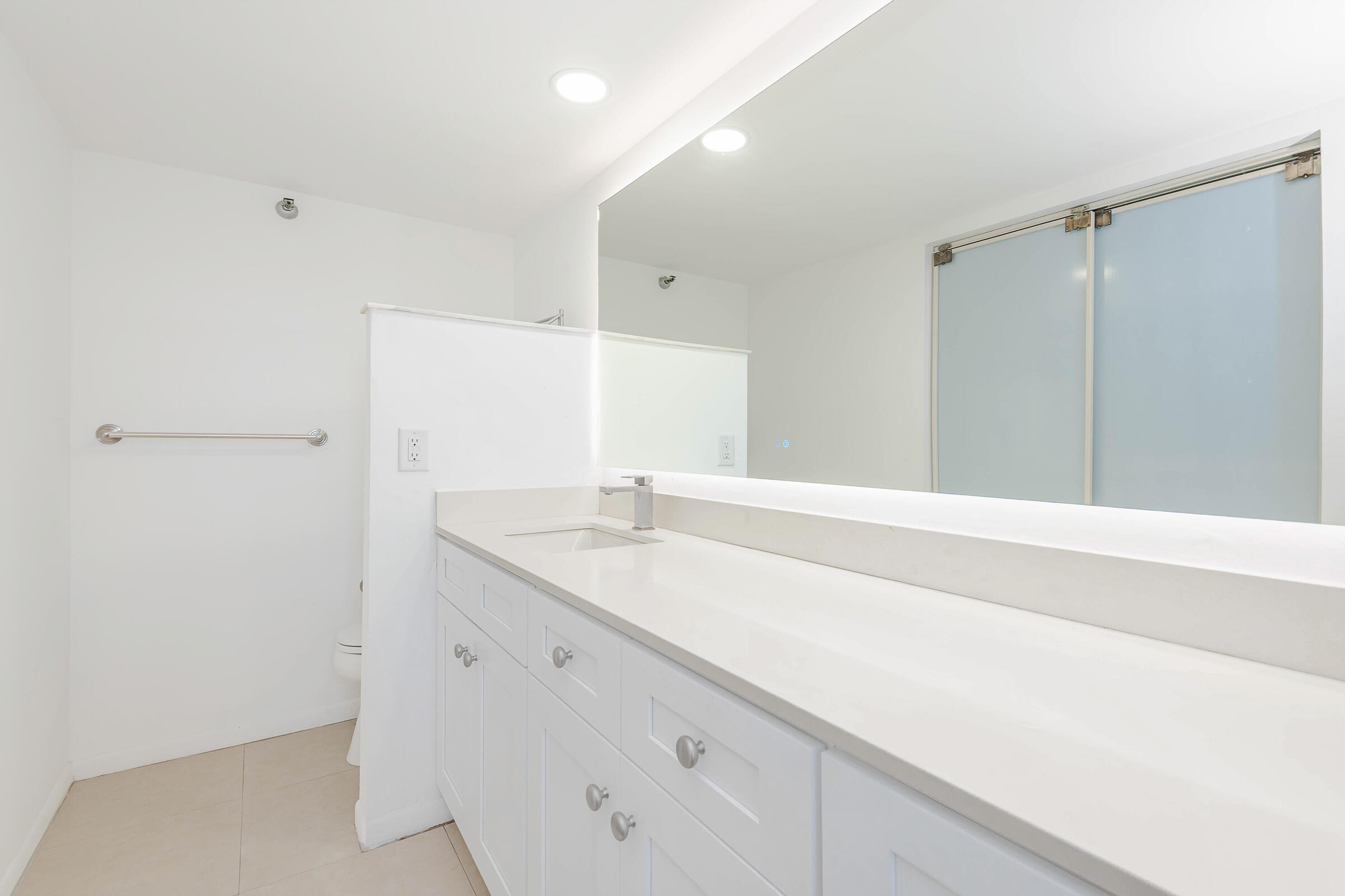 9235 SW 8th Street 502